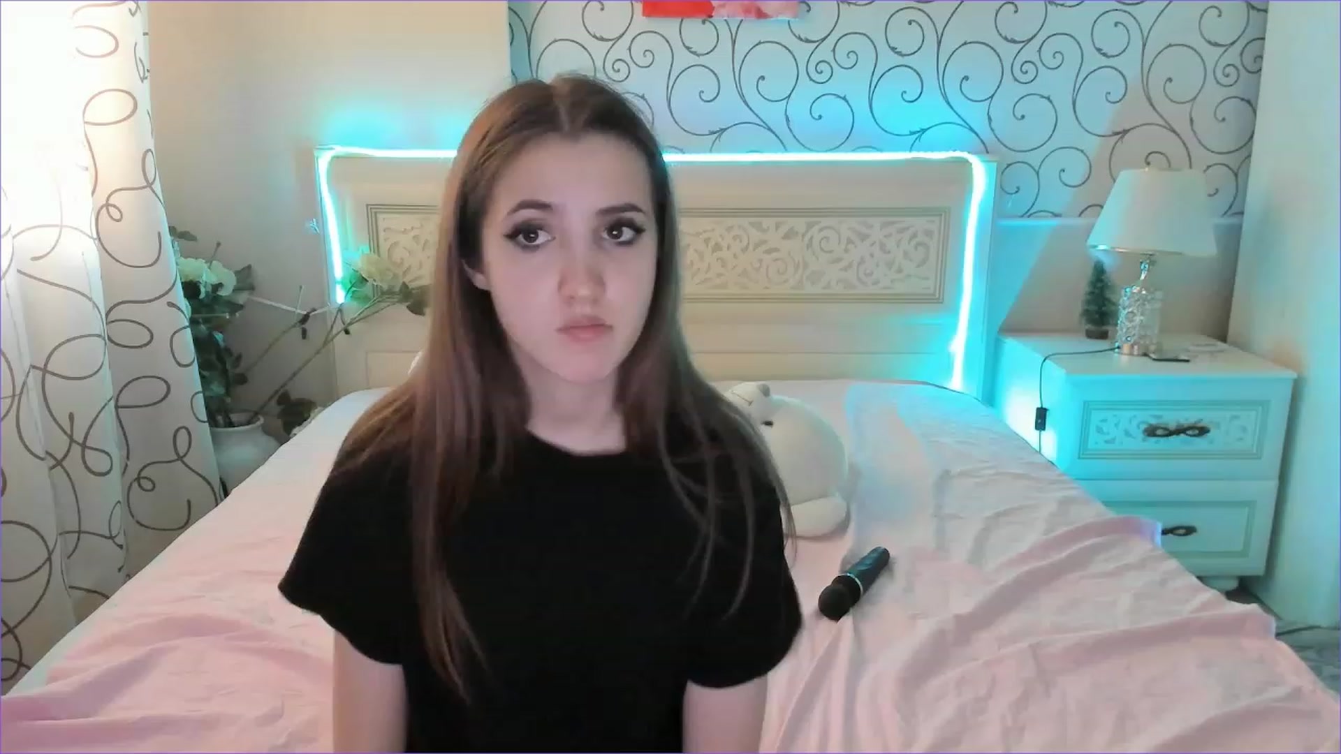 Gallery image thumbnail from Moroccandia's myfreecams stream on, 06/14/2023, 10:10 image 16 of 20