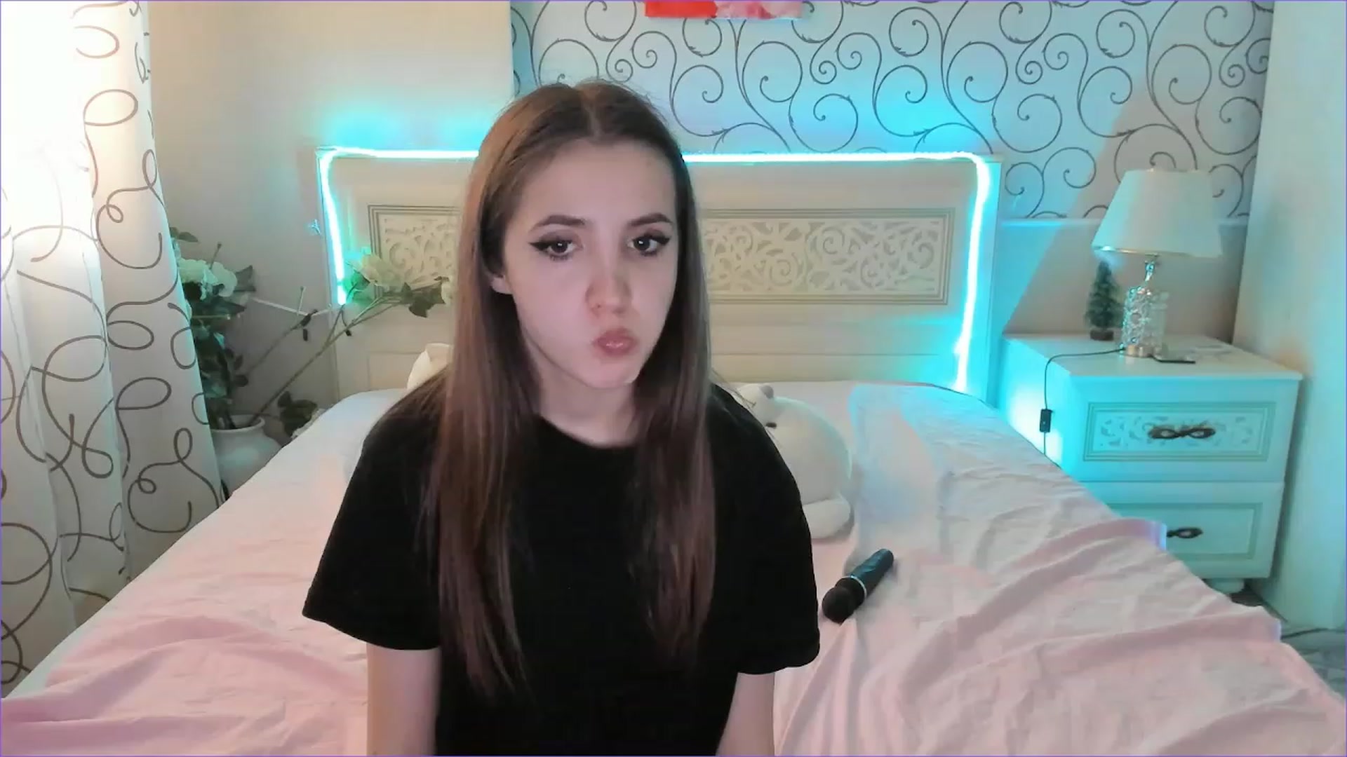 Gallery image thumbnail from Moroccandia's myfreecams stream on, 06/14/2023, 10:10 image 4 of 20