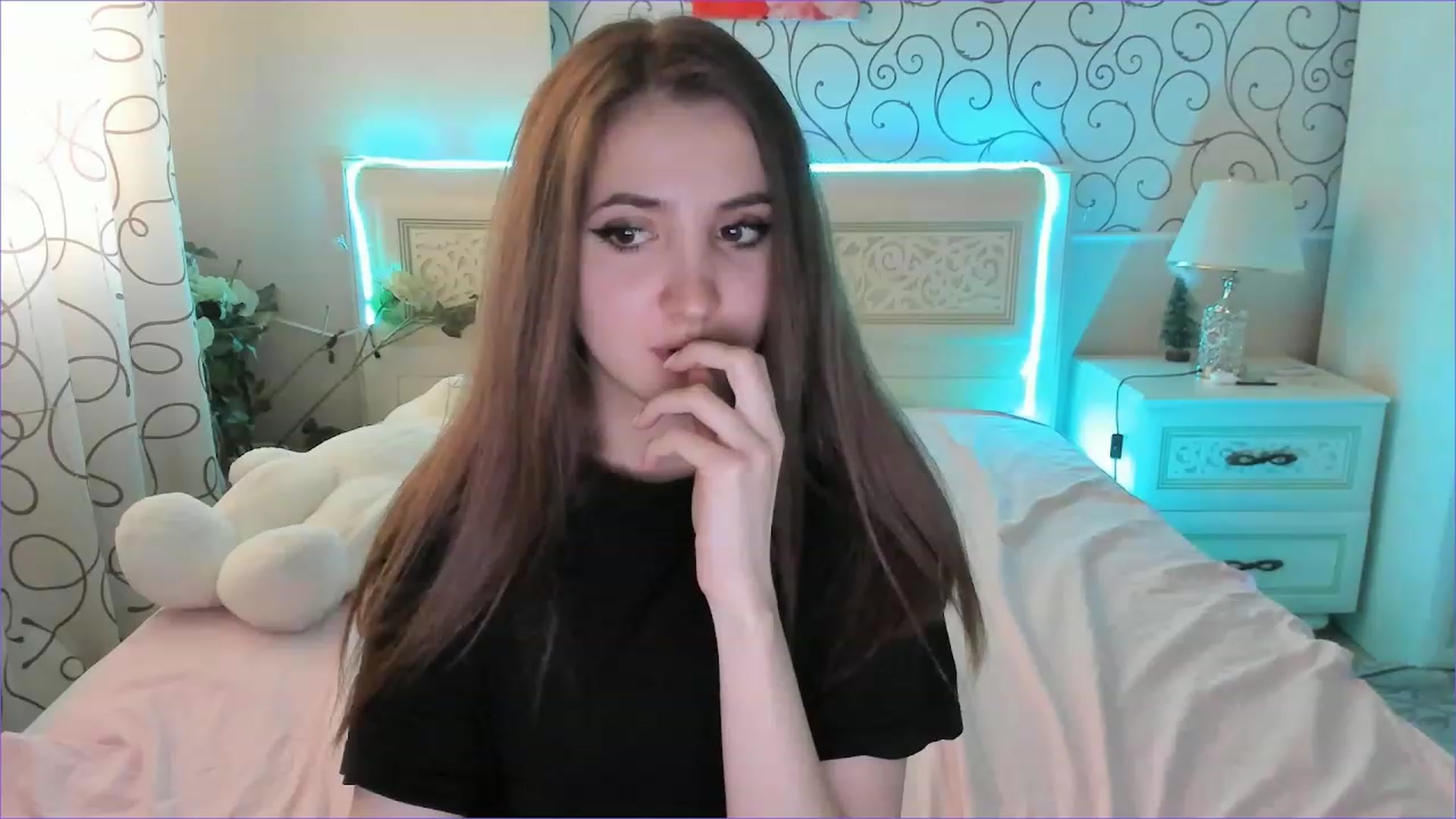 Gallery image thumbnail from Moroccandia's myfreecams stream on, 06/15/2023, 10:06 image 12 of 20