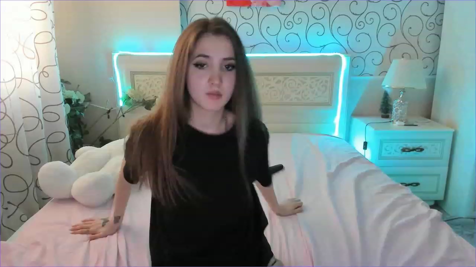 Gallery image thumbnail from Moroccandia's myfreecams stream on, 06/15/2023, 10:06 image 13 of 20