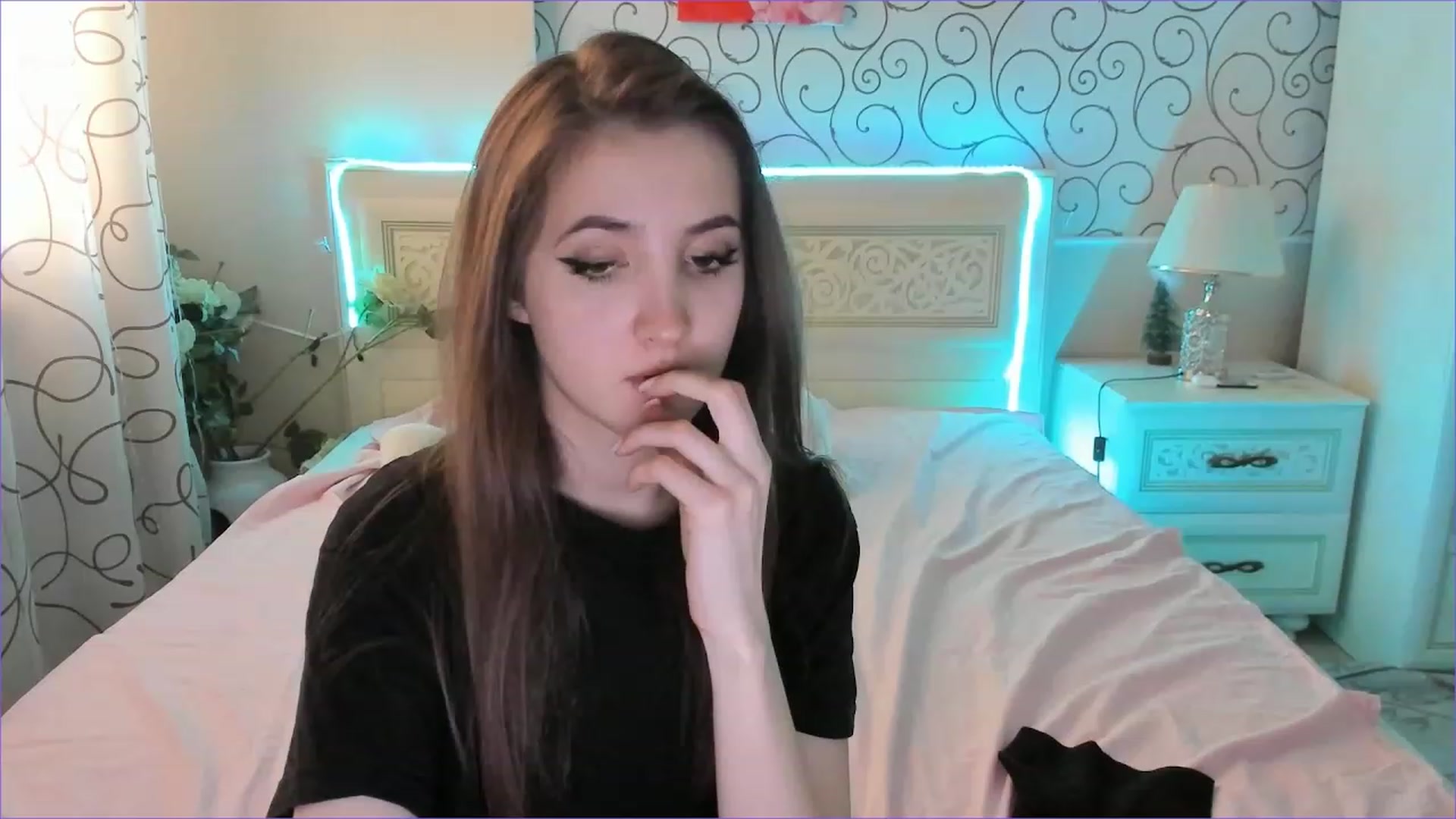 Gallery image thumbnail from Moroccandia's myfreecams stream on, 06/16/2023, 10:57 image 13 of 20