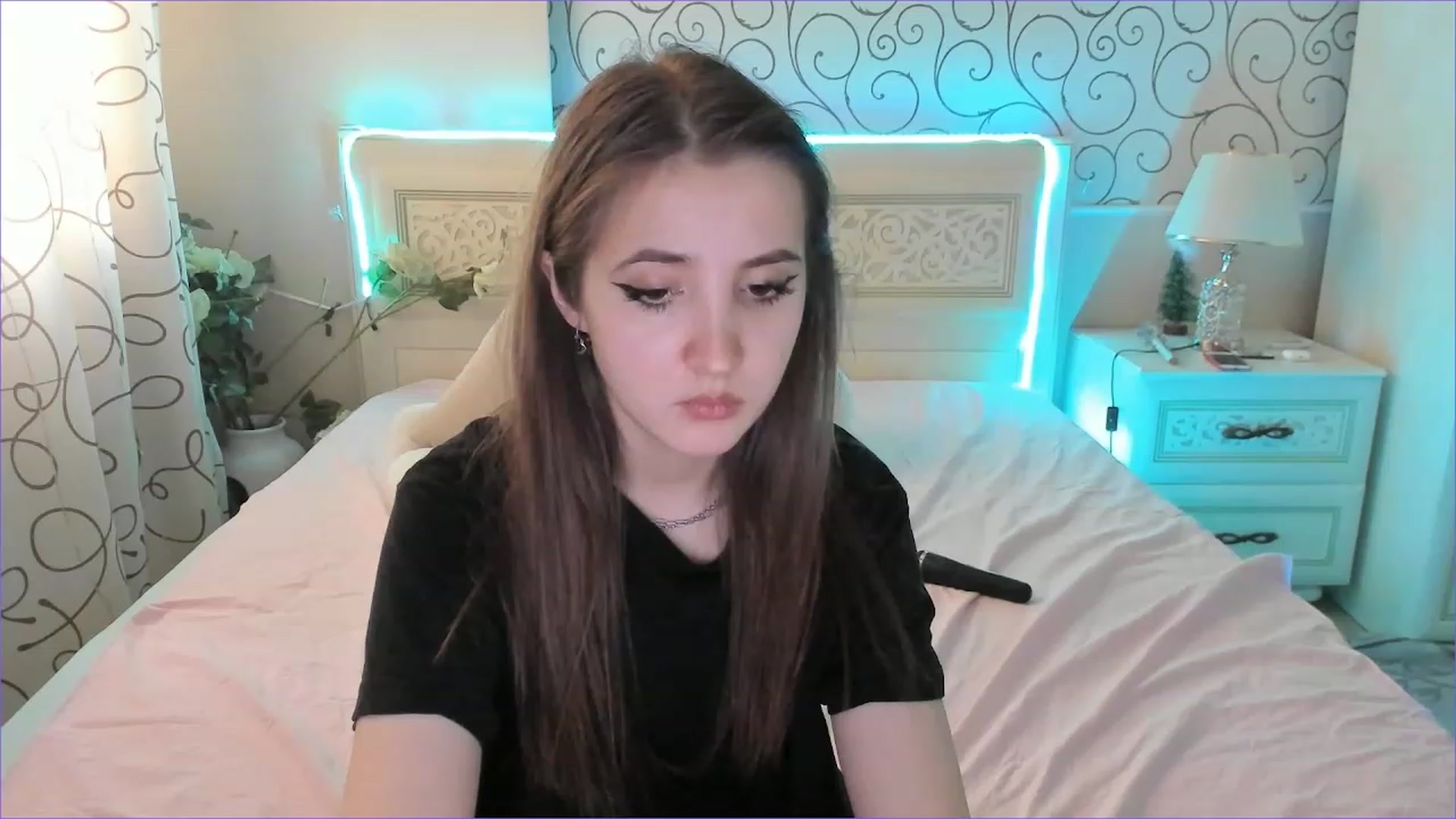 Gallery image thumbnail from Moroccandia's myfreecams stream on, 06/17/2023, 10:02 image 19 of 20