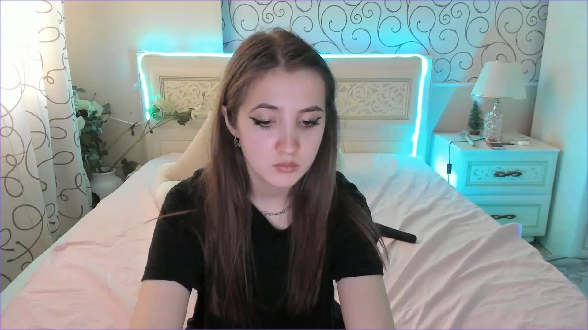 Gallery image thumbnail from Moroccandia's myfreecams stream on, 06/17/2023, 10:02 image 18 of 20
