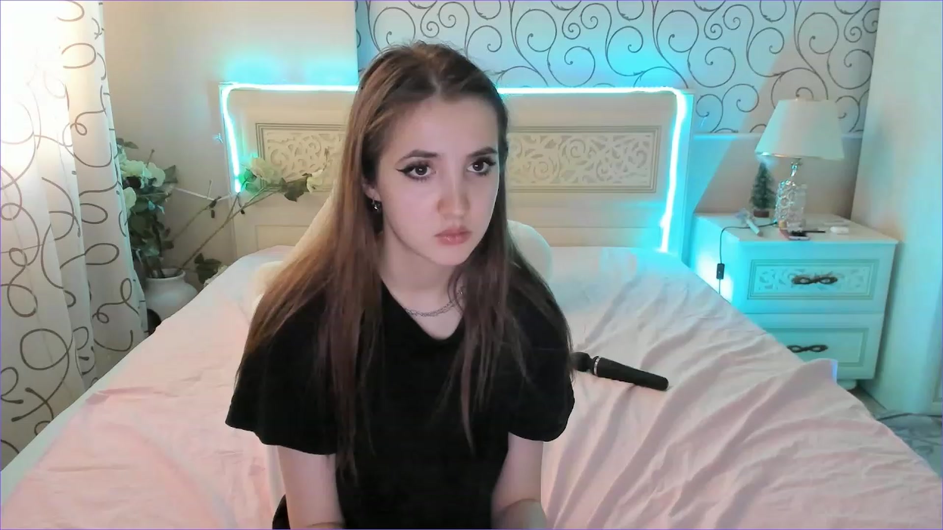 Gallery image thumbnail from Moroccandia's myfreecams stream on, 06/17/2023, 10:02 image 14 of 20