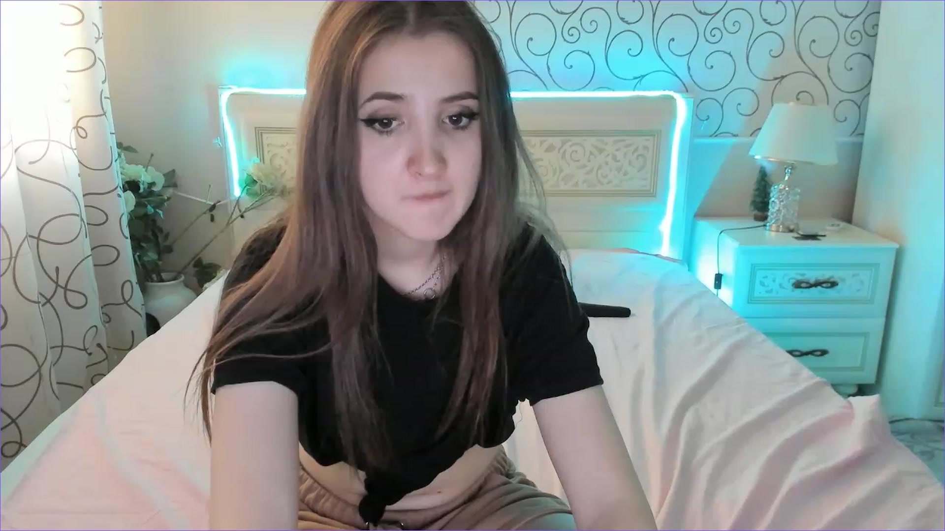 Gallery image thumbnail from Moroccandia's myfreecams stream on, 06/18/2023, 10:31 image 20 of 20