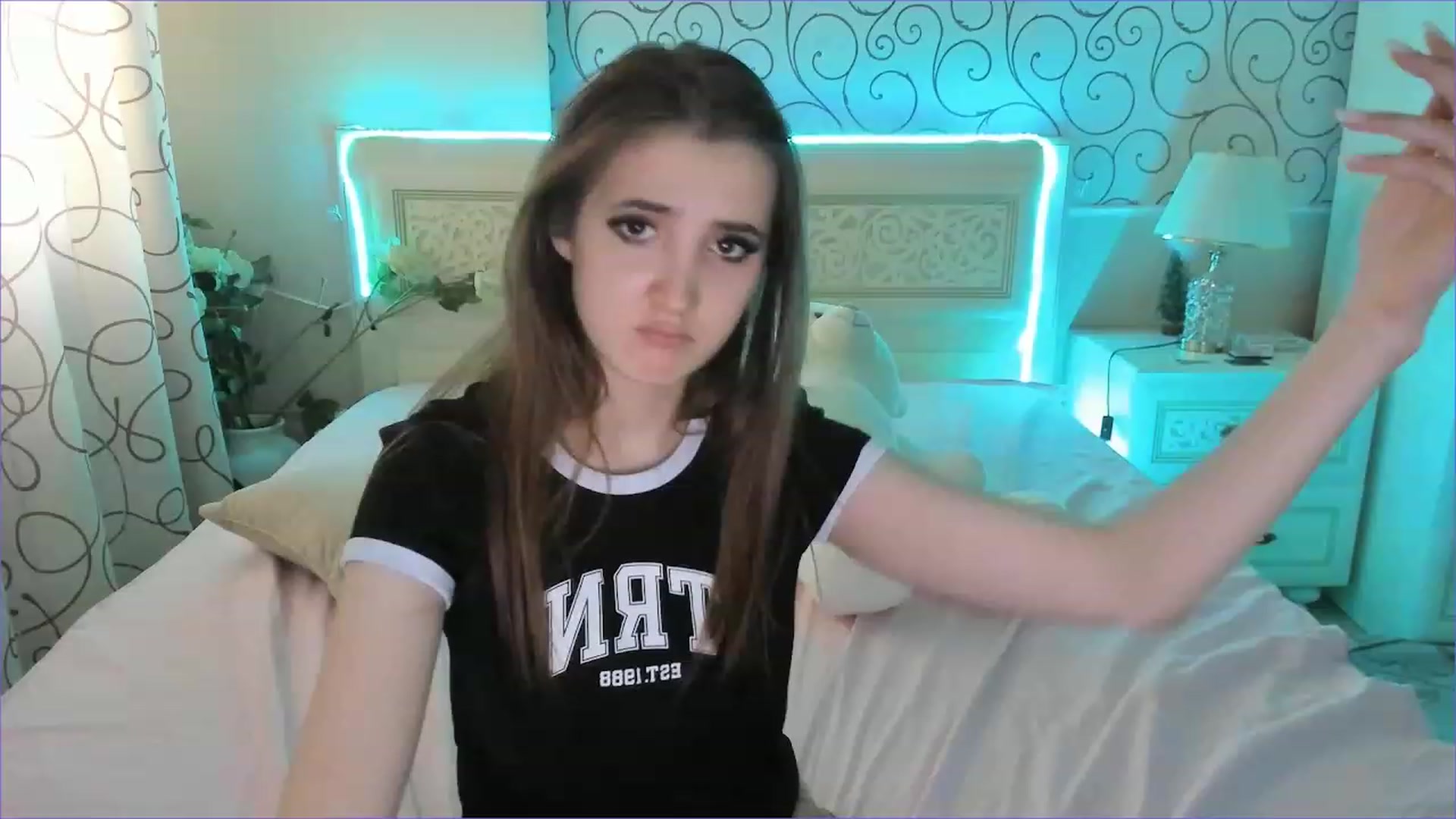 Gallery image thumbnail from Moroccandia's myfreecams stream on, 06/21/2023, 11:24 image 18 of 20