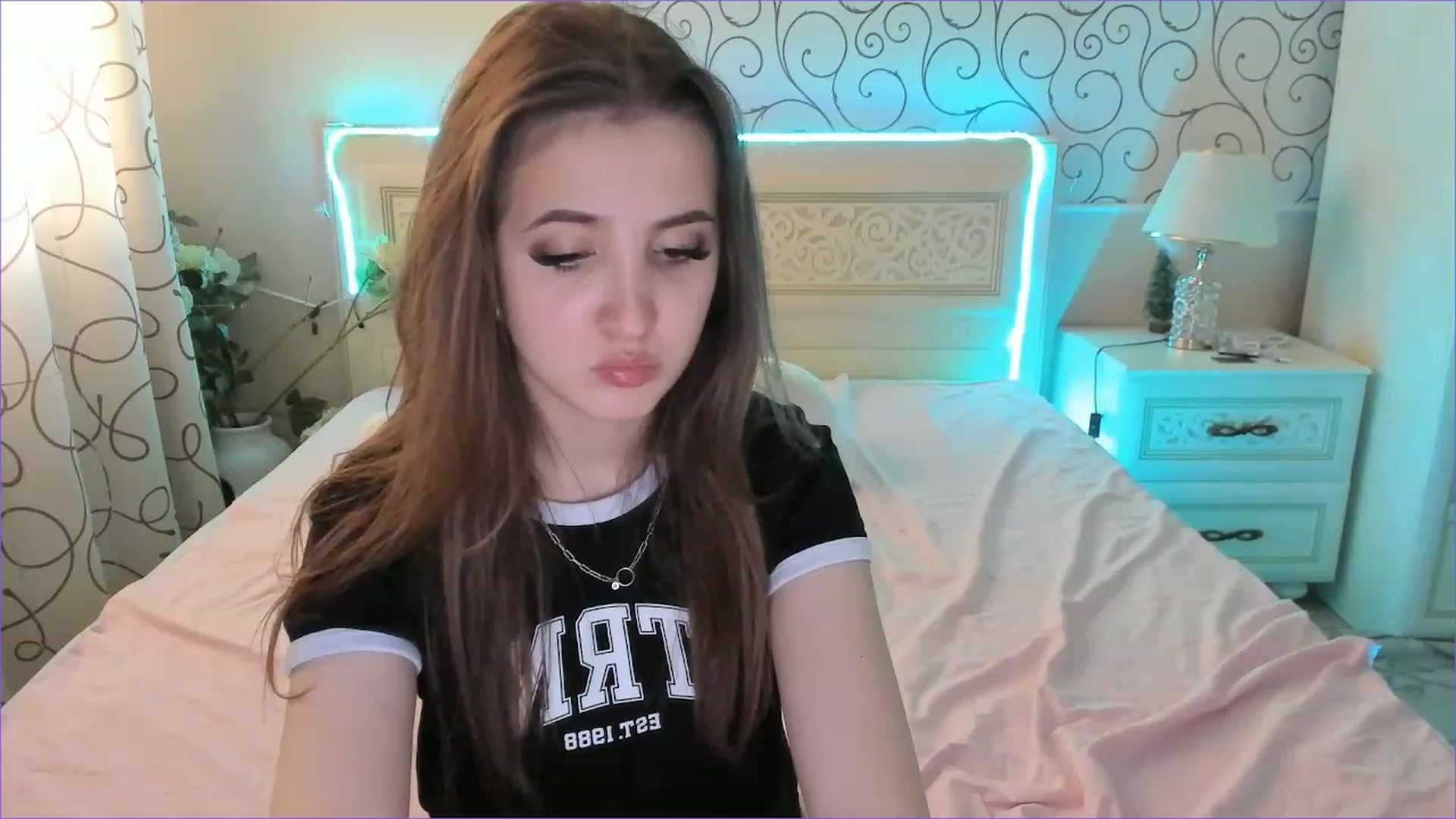 Gallery image thumbnail from Moroccandia's myfreecams stream on, 06/22/2023, 11:33 image 18 of 20