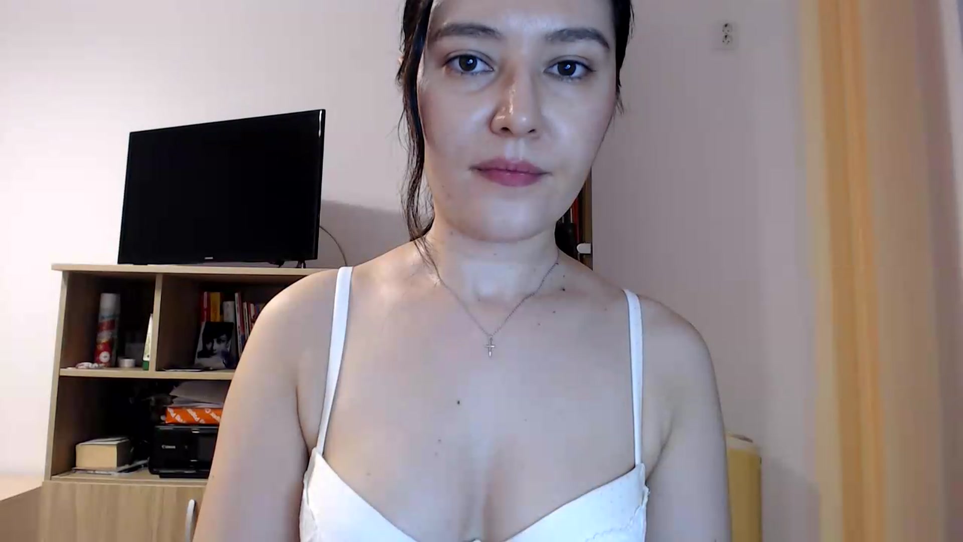 Gallery image thumbnail from Morrigan_'s myfreecams stream on, 07/05/2026, 20:23 image 6 of 20