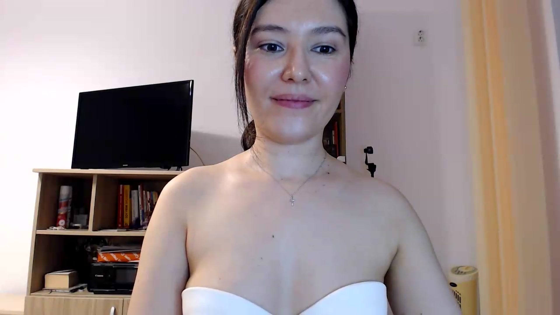 Gallery image thumbnail from Morrigan_'s myfreecams stream on, 07/18/2026, 19:31 image 9 of 20