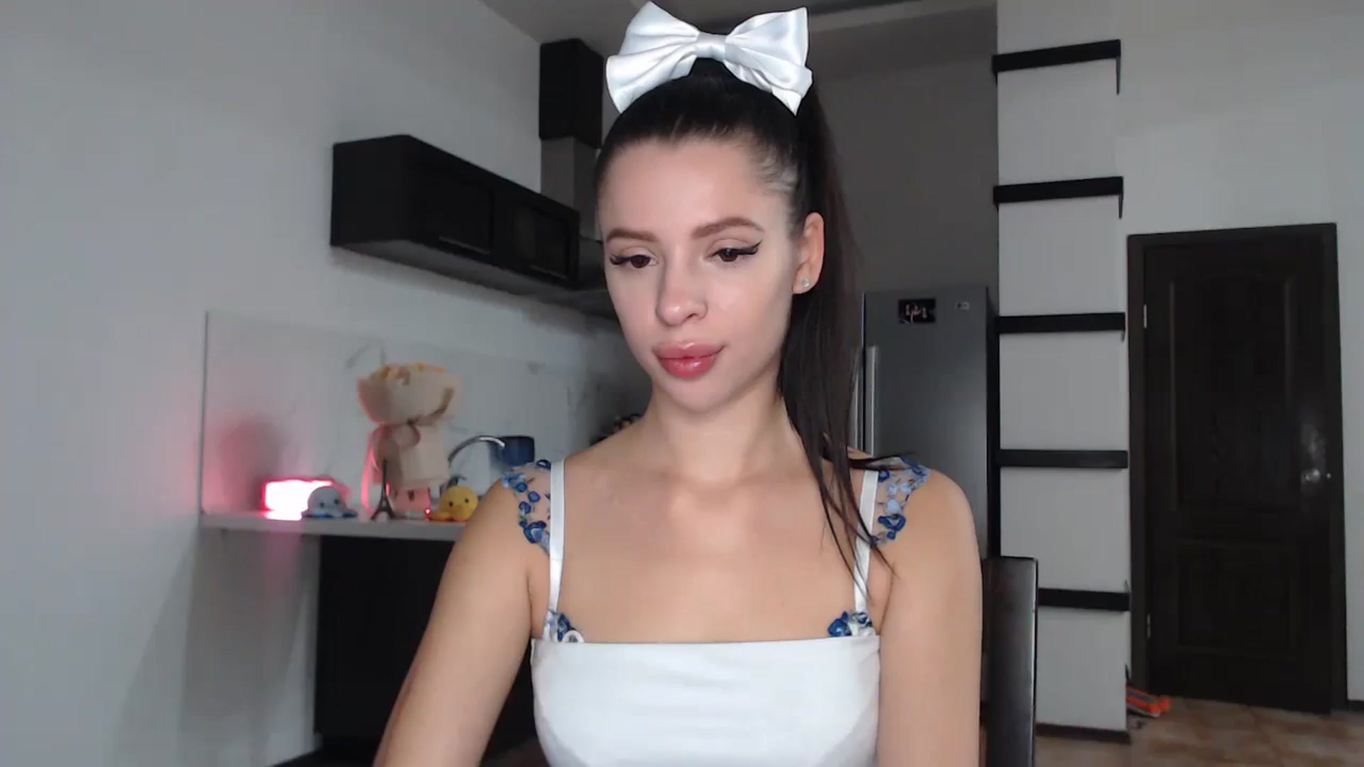 Gallery image thumbnail from MostCute's myfreecams stream on, 11/15/2025, 17:41 image 7 of 20