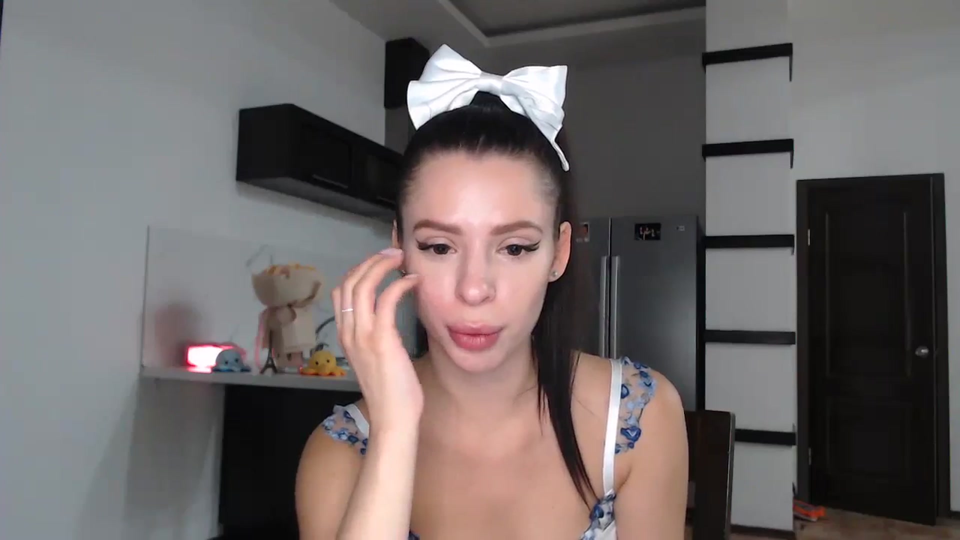 Gallery image thumbnail from MostCute's myfreecams stream on, 11/15/2025, 19:01 image 2 of 20