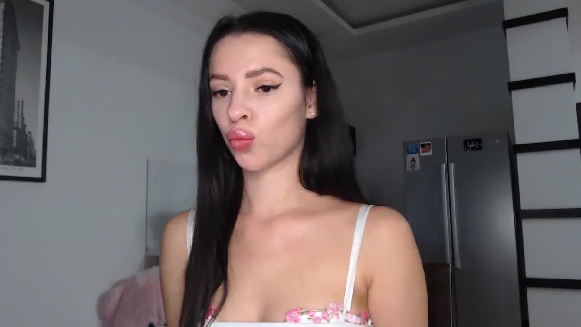 Gallery image thumbnail from MostCute's myfreecams stream on, 11/20/2025, 15:04 image 17 of 20