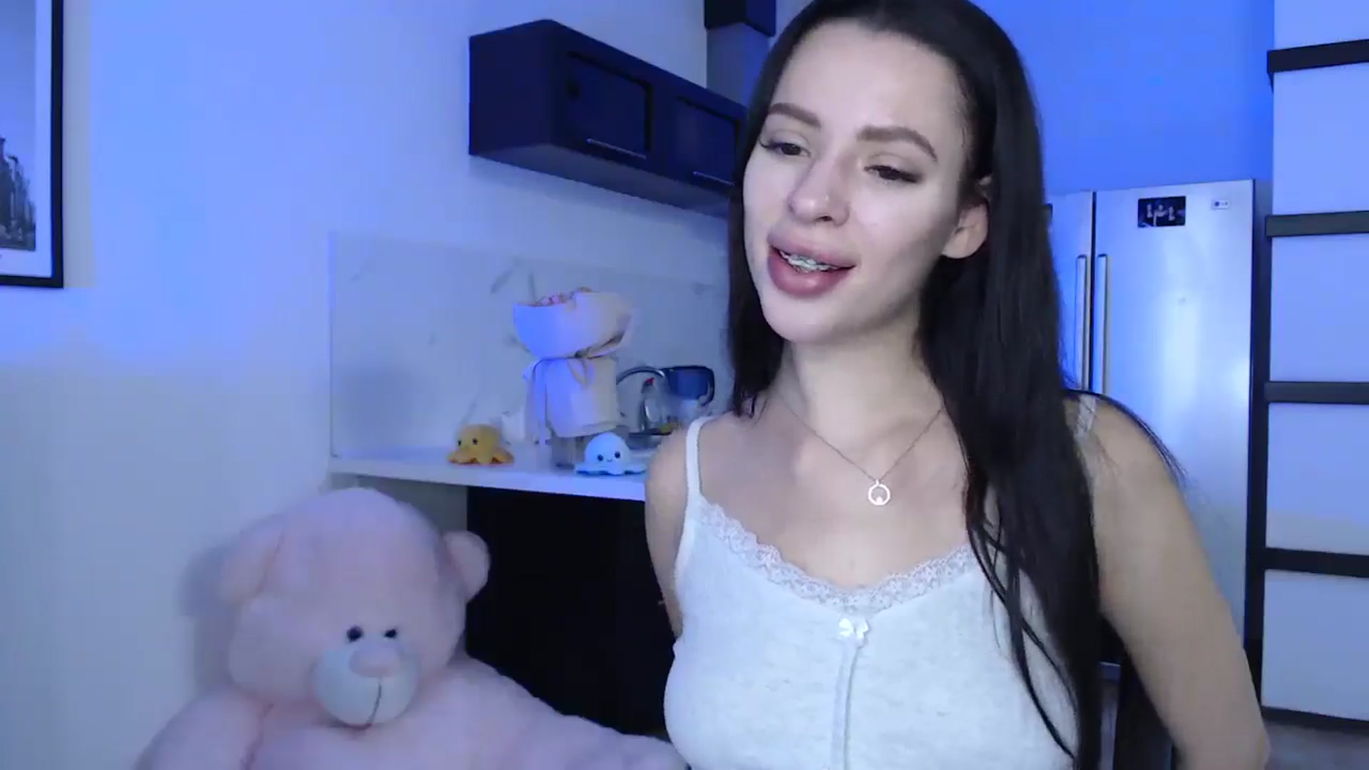 Gallery image thumbnail from MostCute's myfreecams stream on, 11/23/2025, 11:28 image 10 of 20