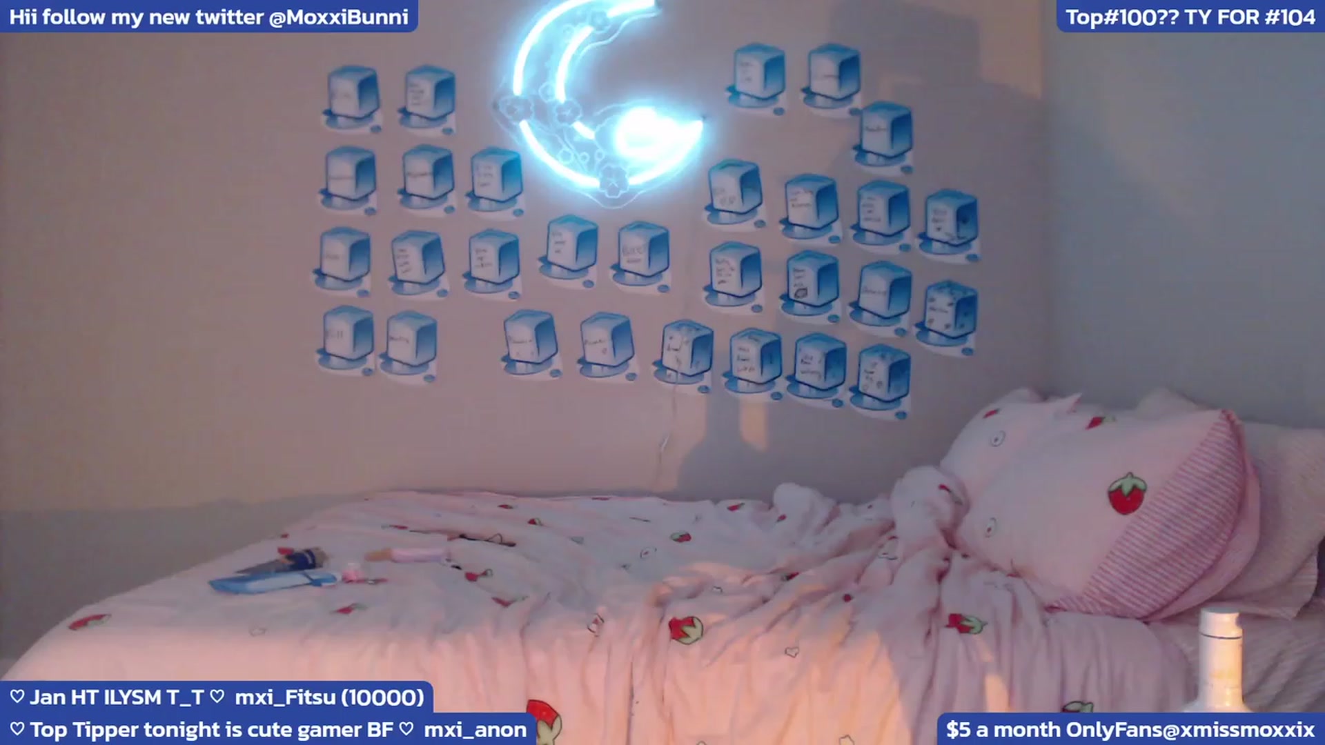 Gallery image thumbnail from MoxxiBunni's myfreecams stream on, 02/01/2024, 08:10 image 10 of 20