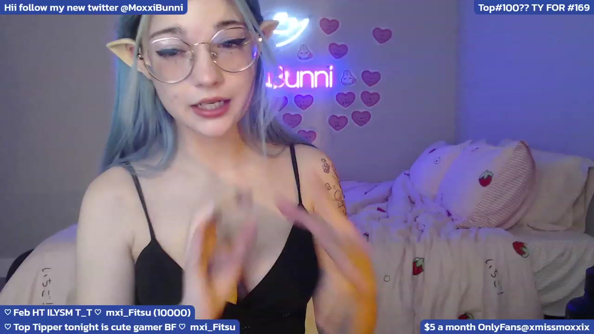 Gallery image thumbnail from MoxxiBunni's myfreecams stream on, 02/10/2024, 05:08 image 9 of 20