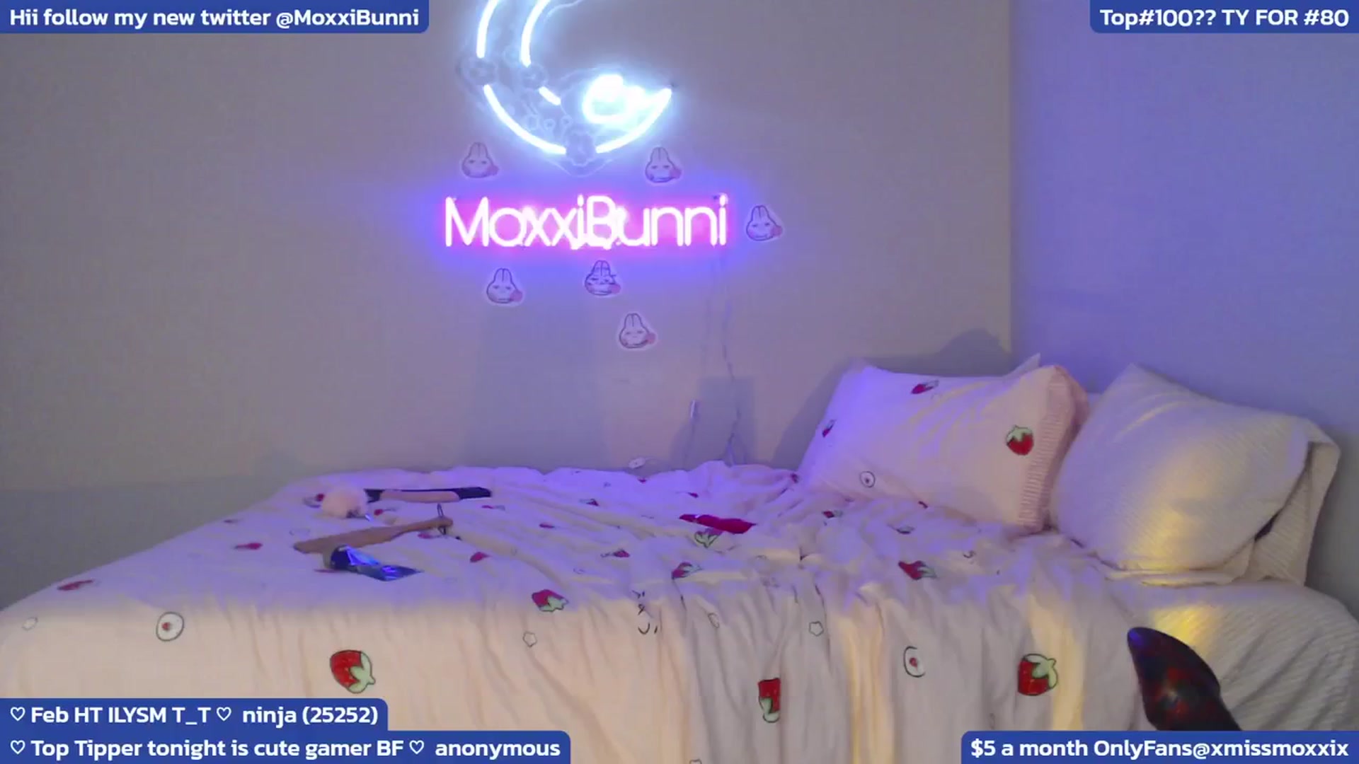 Gallery image thumbnail from MoxxiBunni's myfreecams stream on, 03/01/2024, 07:03 image 2 of 20
