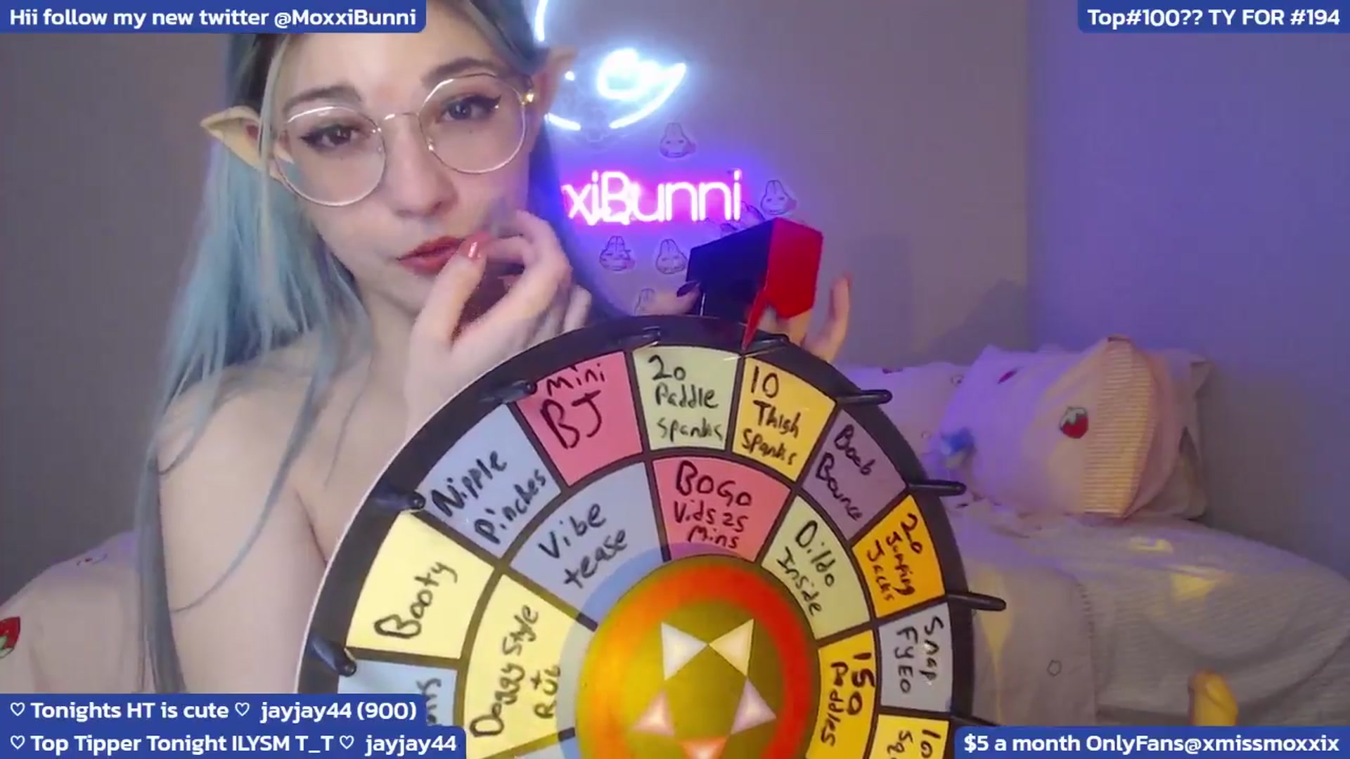 Gallery image thumbnail from MoxxiBunni's myfreecams stream on, 03/29/2024, 05:49 image 11 of 20
