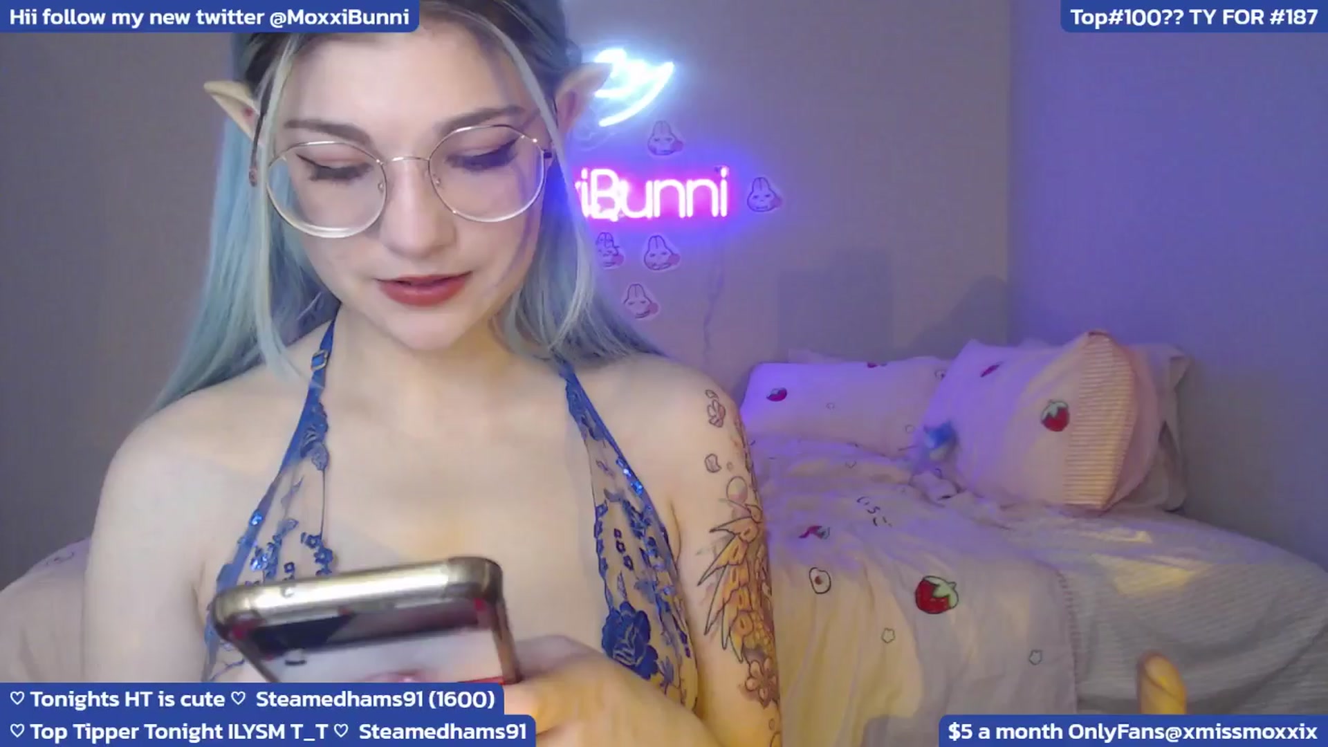 Gallery image thumbnail from MoxxiBunni's myfreecams stream on, 03/30/2024, 05:24 image 9 of 20