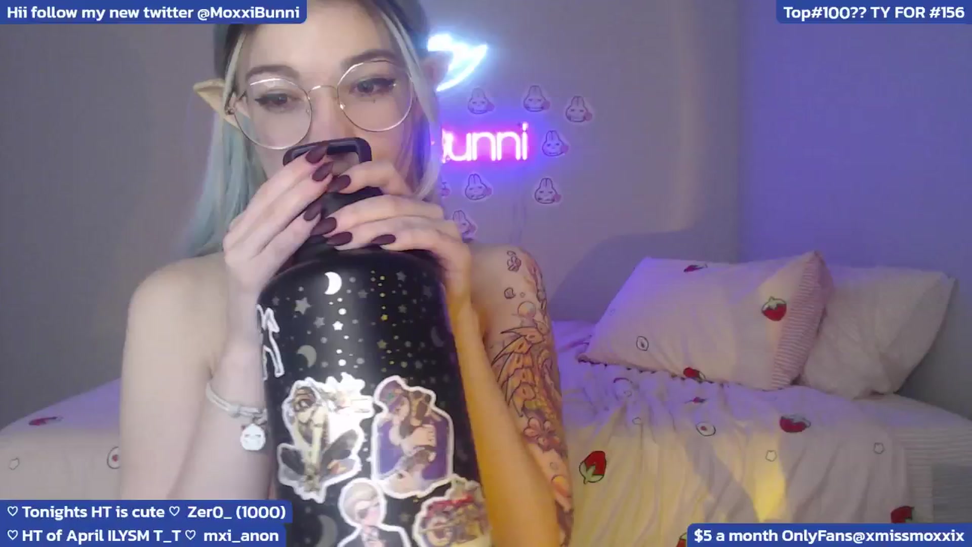 Gallery image thumbnail from MoxxiBunni's myfreecams stream on, 04/28/2024, 04:51 image 8 of 20