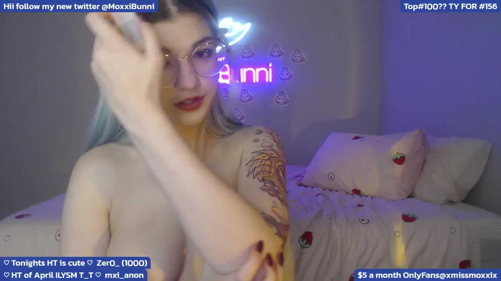 Gallery image thumbnail from MoxxiBunni's myfreecams stream on, 04/28/2024, 04:51 image 9 of 20
