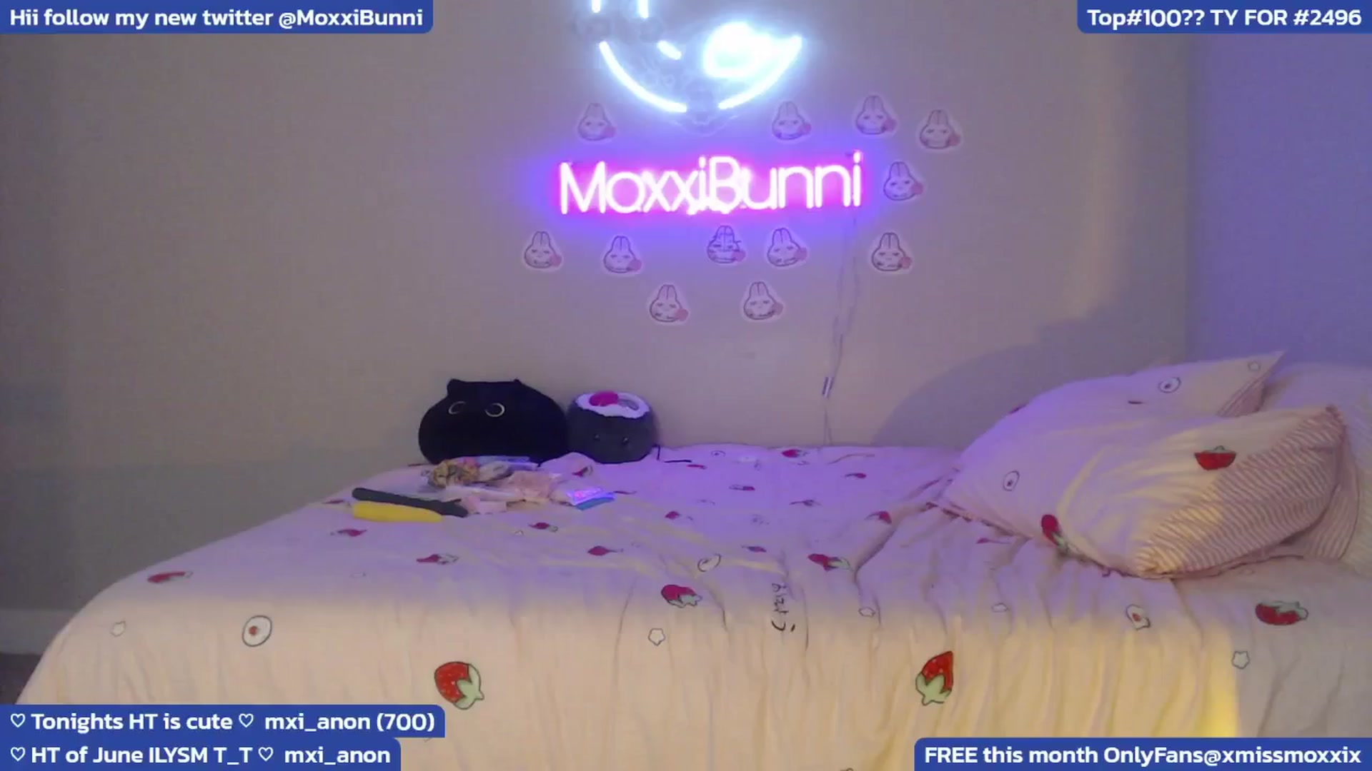 Gallery image thumbnail from MoxxiBunni's myfreecams stream on, 06/14/2024, 05:26 image 5 of 20