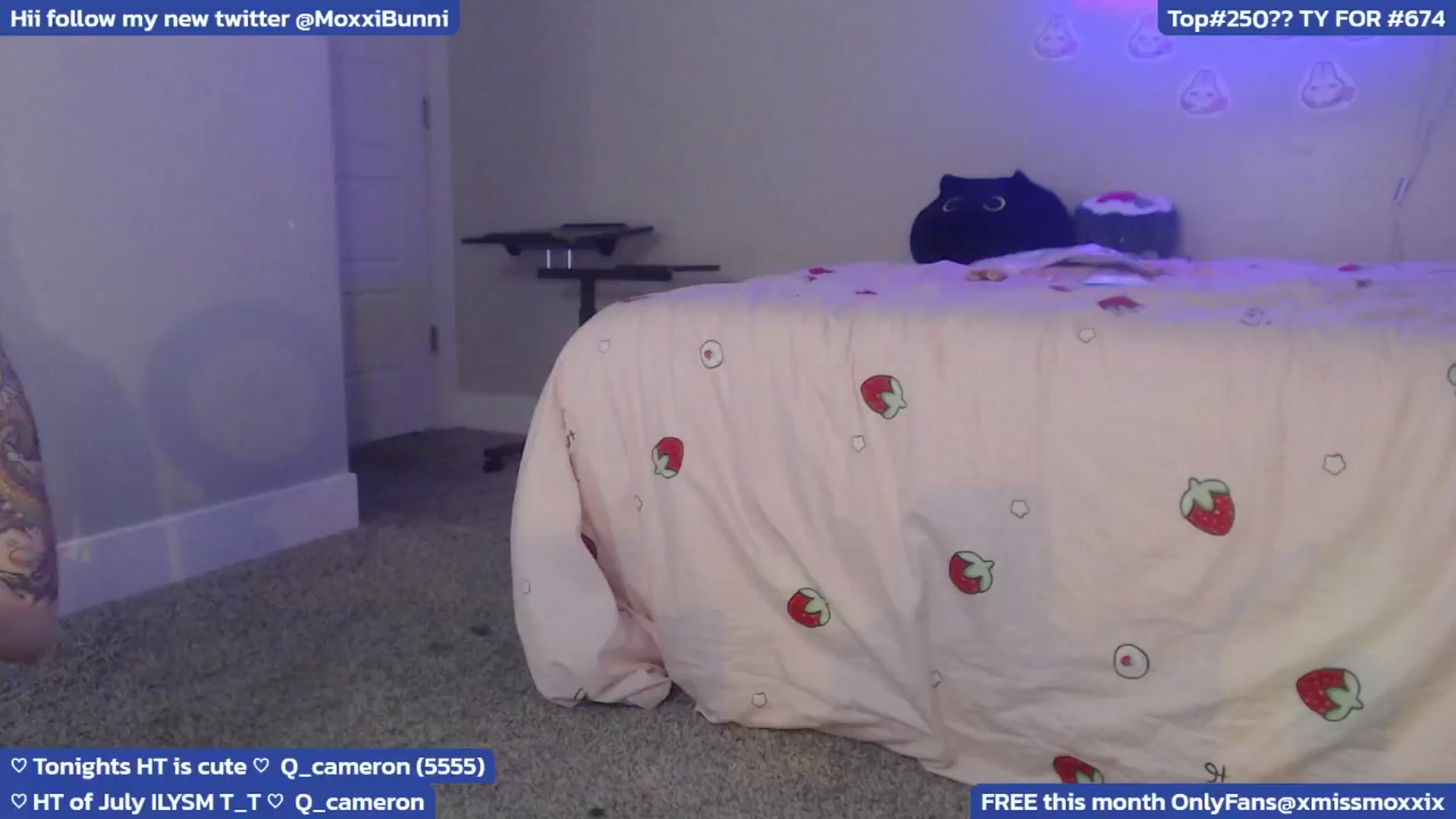 Gallery image thumbnail from MoxxiBunni's myfreecams stream on, 07/26/2024, 05:04 image 13 of 20