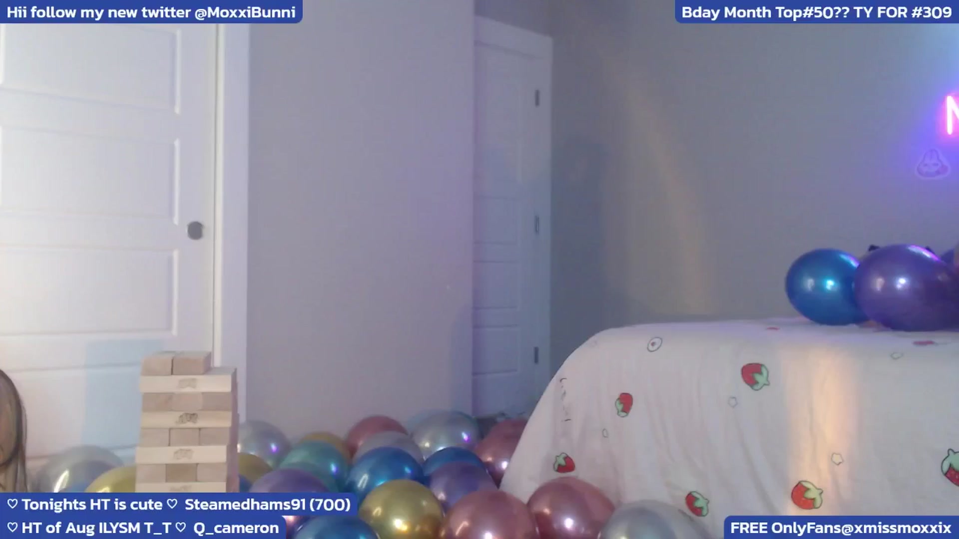 Gallery image thumbnail from MoxxiBunni's myfreecams stream on, 08/02/2024, 05:21 image 8 of 20