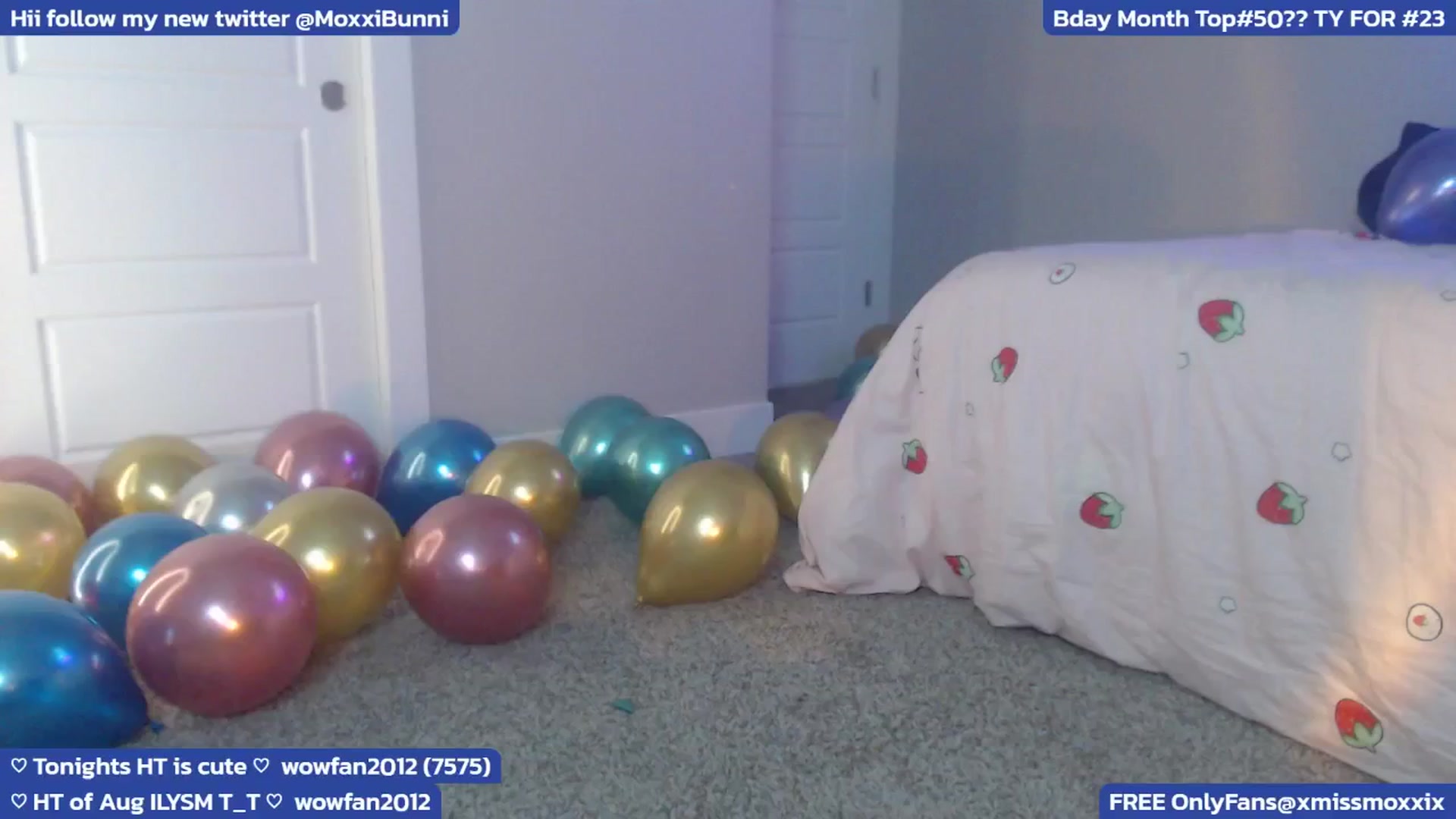 Gallery image thumbnail from MoxxiBunni's myfreecams stream on, 08/03/2024, 05:19 image 18 of 20