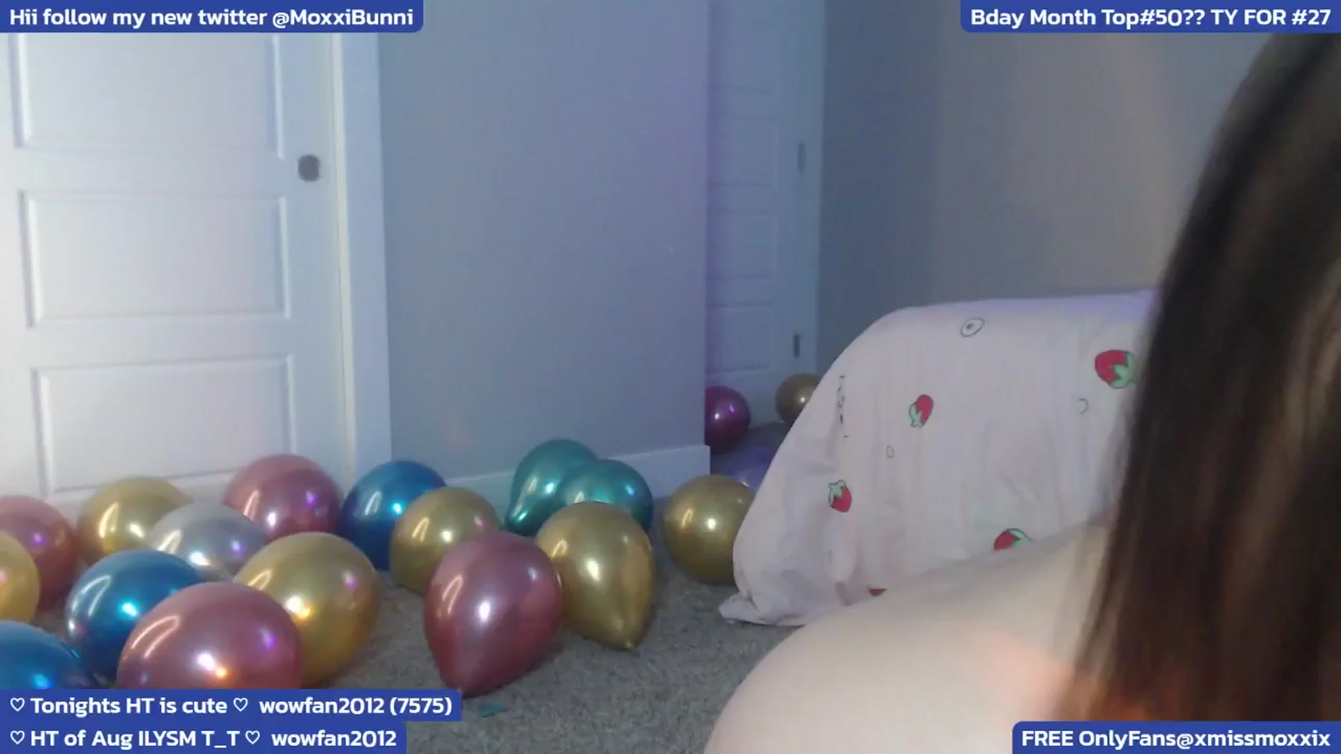 Gallery image thumbnail from MoxxiBunni's myfreecams stream on, 08/03/2024, 05:19 image 15 of 20