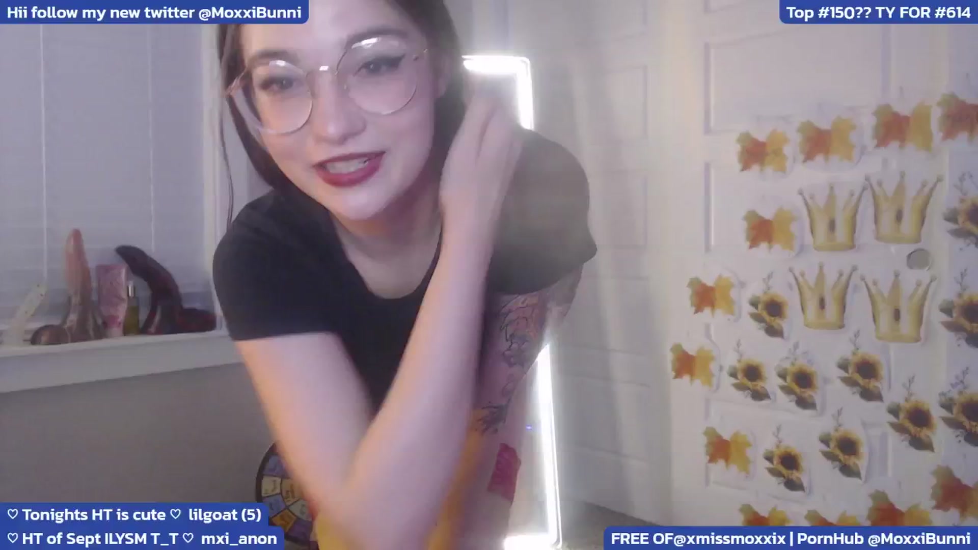 Gallery image thumbnail from MoxxiBunni's myfreecams stream on, 09/29/2024, 05:35 image 2 of 20