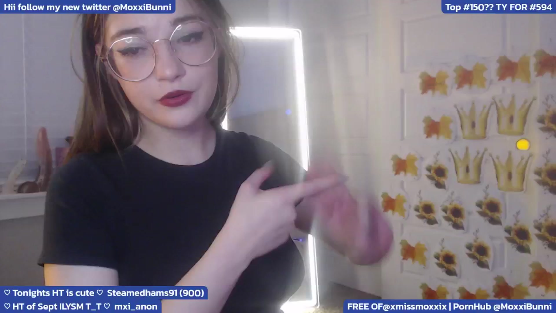 Gallery image thumbnail from MoxxiBunni's myfreecams stream on, 09/29/2024, 05:35 image 5 of 20