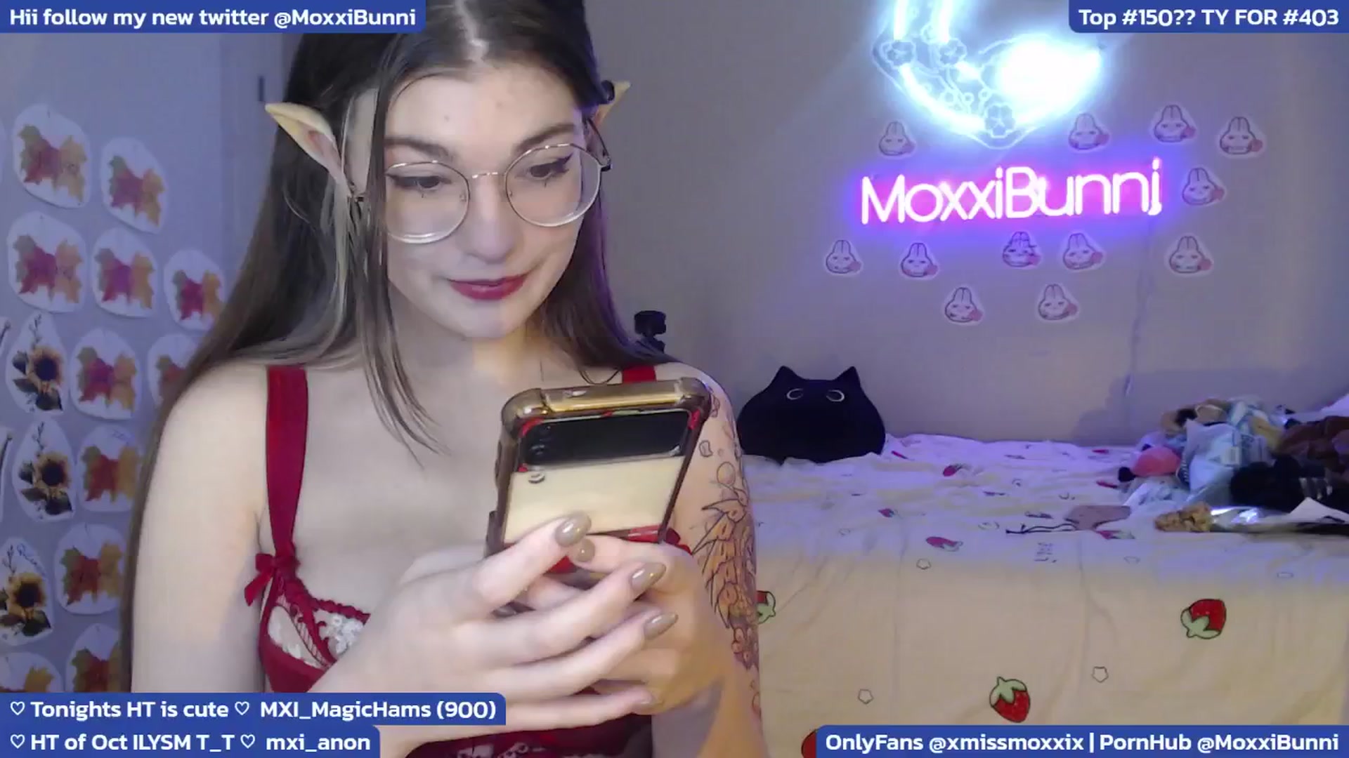 Gallery image thumbnail from MoxxiBunni's myfreecams stream on, 10/20/2024, 04:26 image 2 of 20
