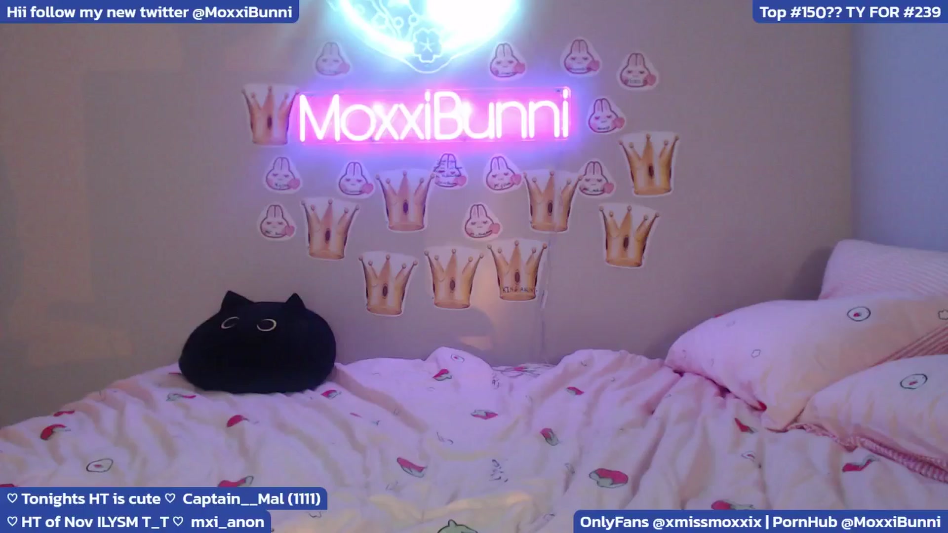 Gallery image thumbnail from MoxxiBunni's myfreecams stream on, 11/19/2024, 06:02 image 9 of 20