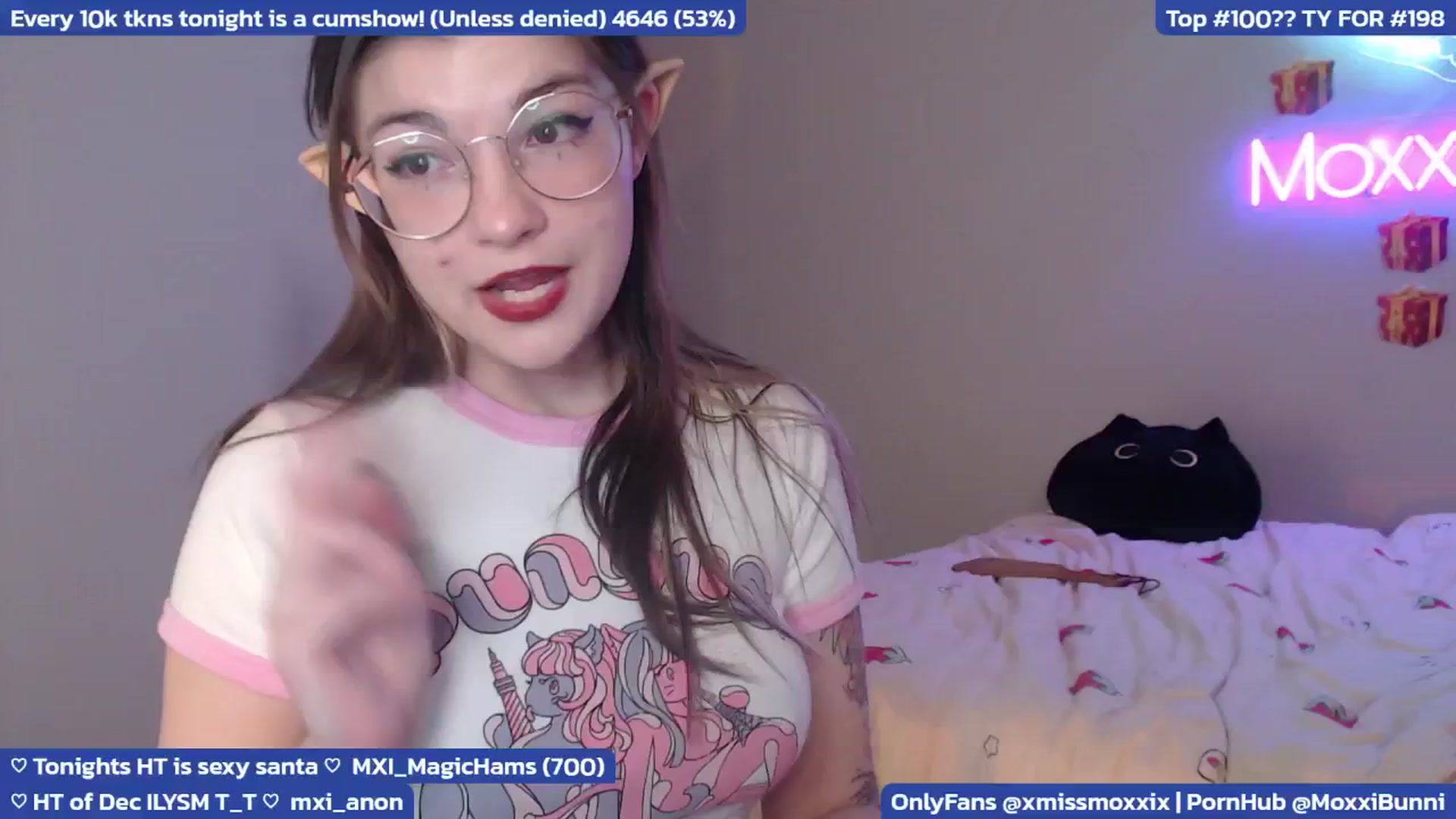 Gallery image thumbnail from MoxxiBunni's myfreecams stream on, 12/27/2024, 05:21 image 19 of 20