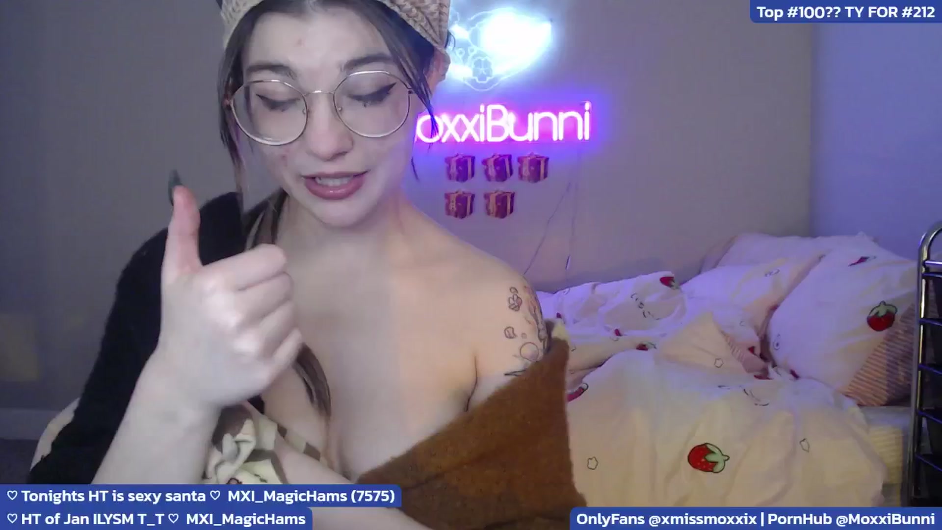 Gallery image thumbnail from MoxxiBunni's myfreecams stream on, 01/12/2025, 06:37 image 20 of 20