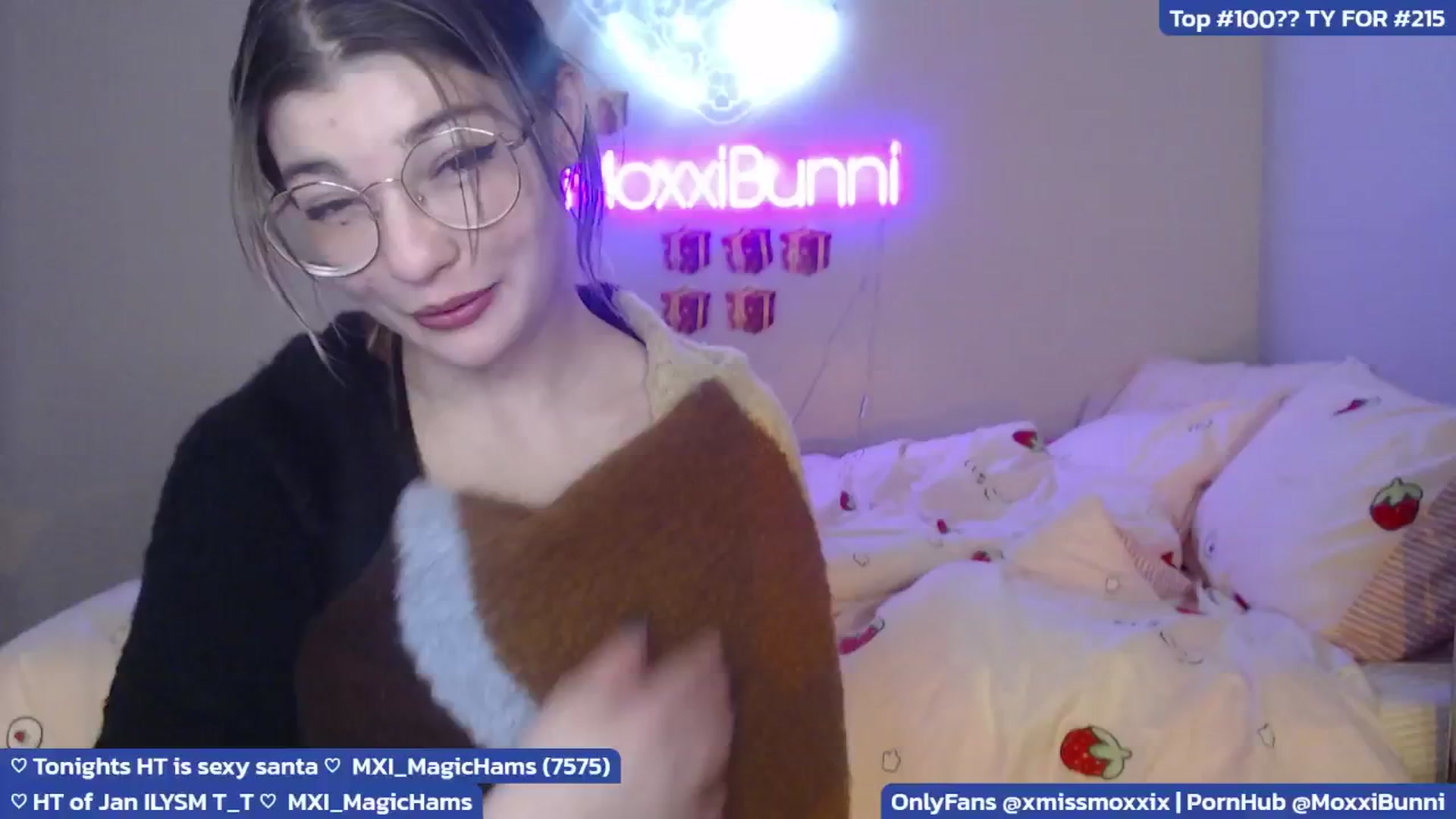 Gallery image thumbnail from MoxxiBunni's myfreecams stream on, 01/12/2025, 06:37 image 17 of 20