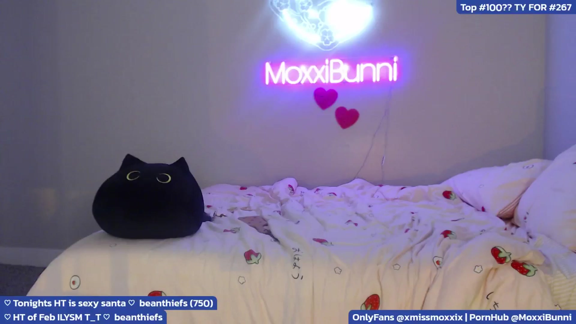 Gallery image thumbnail from MoxxiBunni's myfreecams stream on, 02/02/2025, 06:45 image 7 of 20