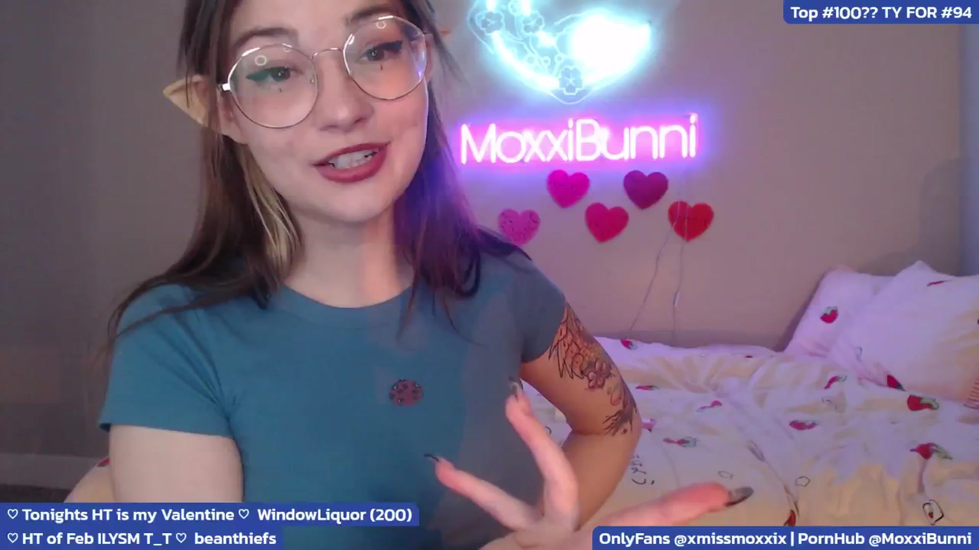 Gallery image thumbnail from MoxxiBunni's myfreecams stream on, 02/04/2025, 03:10 image 10 of 20