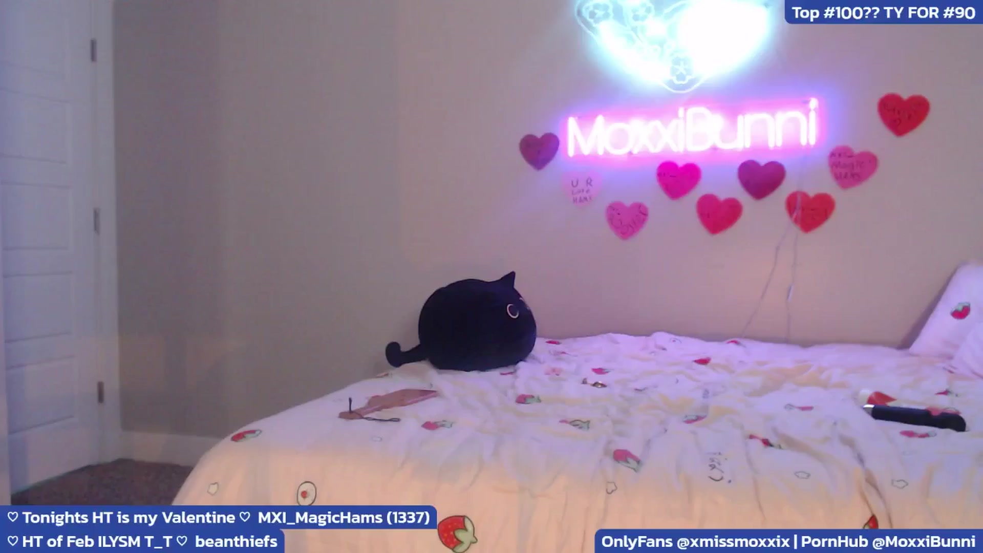 Gallery image thumbnail from MoxxiBunni's myfreecams stream on, 02/05/2025, 06:13 image 10 of 20