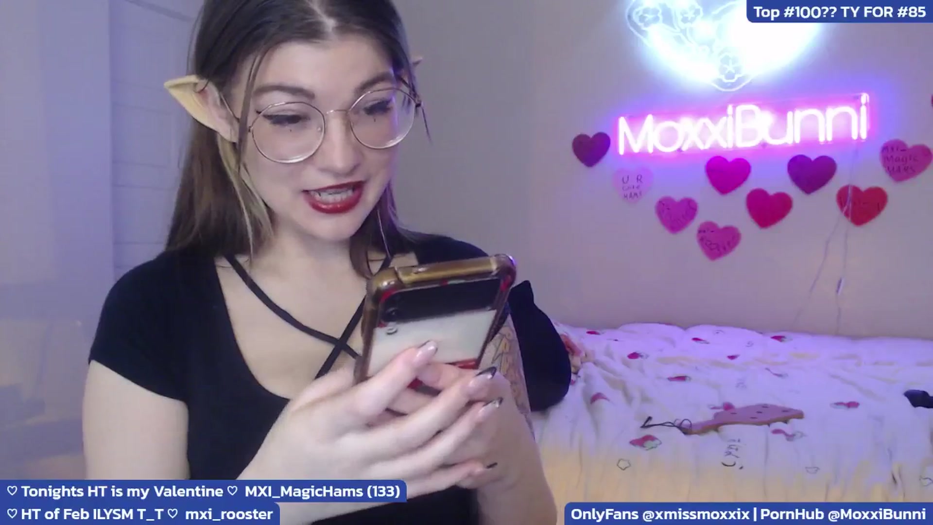 Gallery image thumbnail from MoxxiBunni's myfreecams stream on, 02/08/2025, 06:13 image 2 of 20