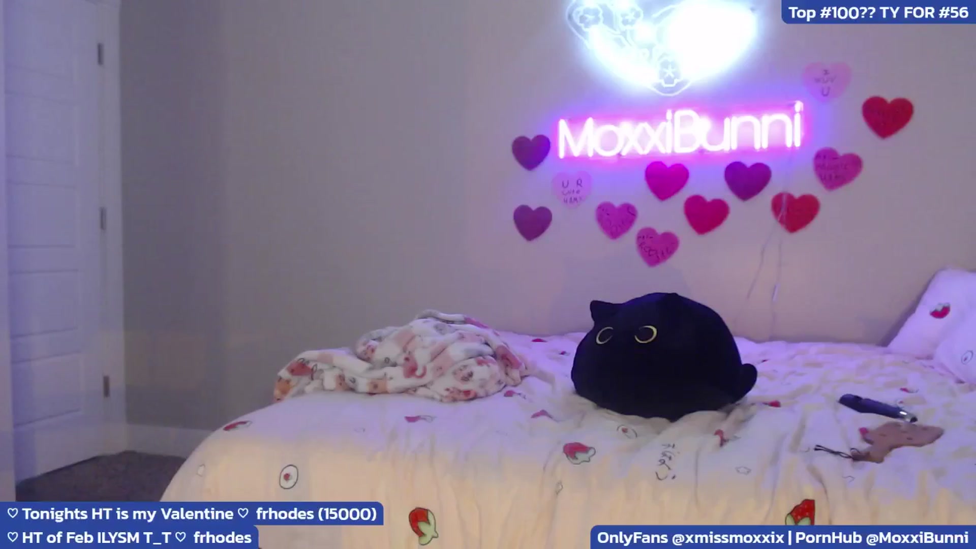 Gallery image thumbnail from MoxxiBunni's myfreecams stream on, 02/08/2025, 06:13 image 12 of 20