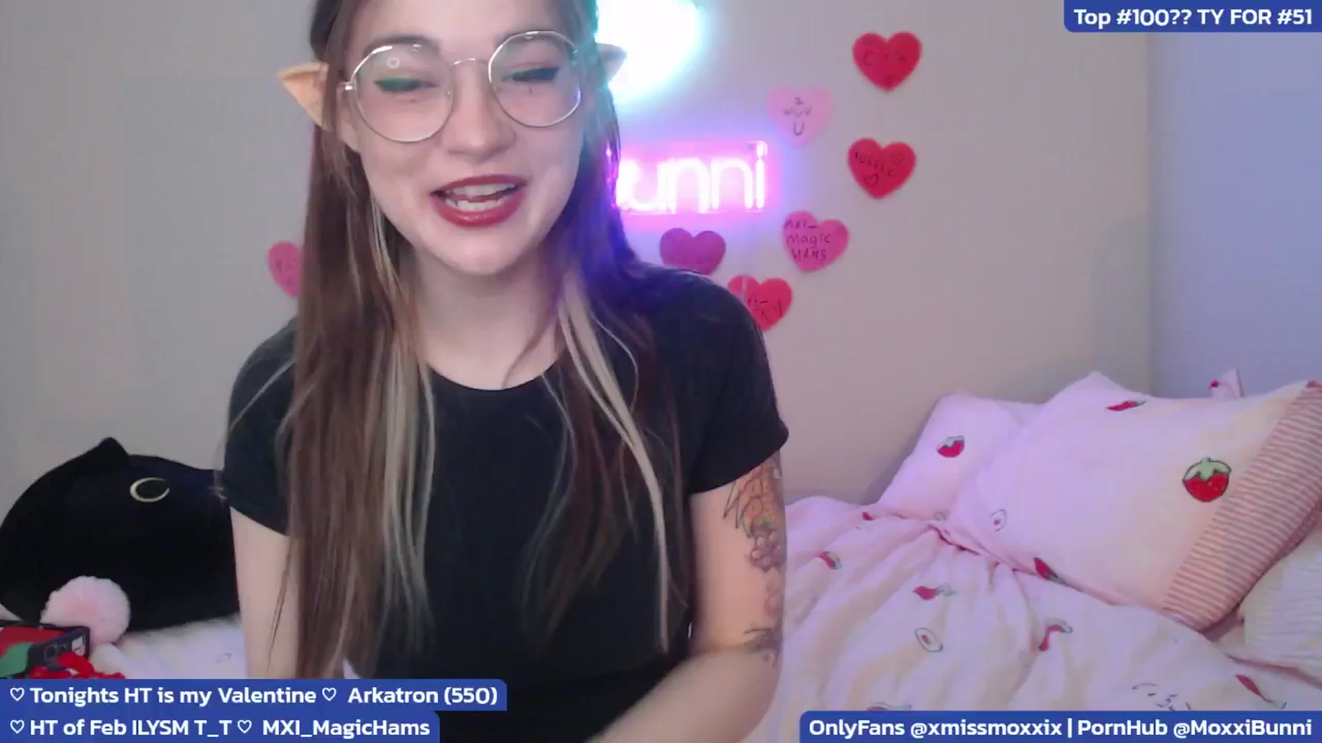 Gallery image thumbnail from MoxxiBunni's myfreecams stream on, 02/10/2025, 23:35 image 13 of 20