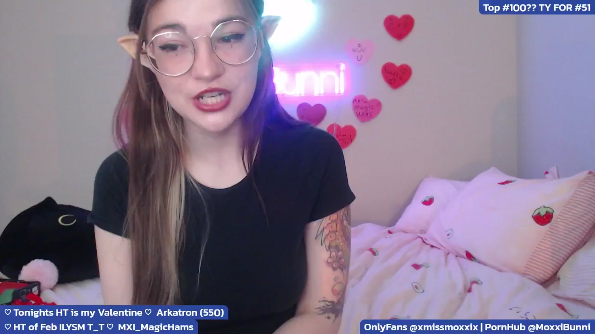 Gallery image thumbnail from MoxxiBunni's myfreecams stream on, 02/10/2025, 23:35 image 14 of 20