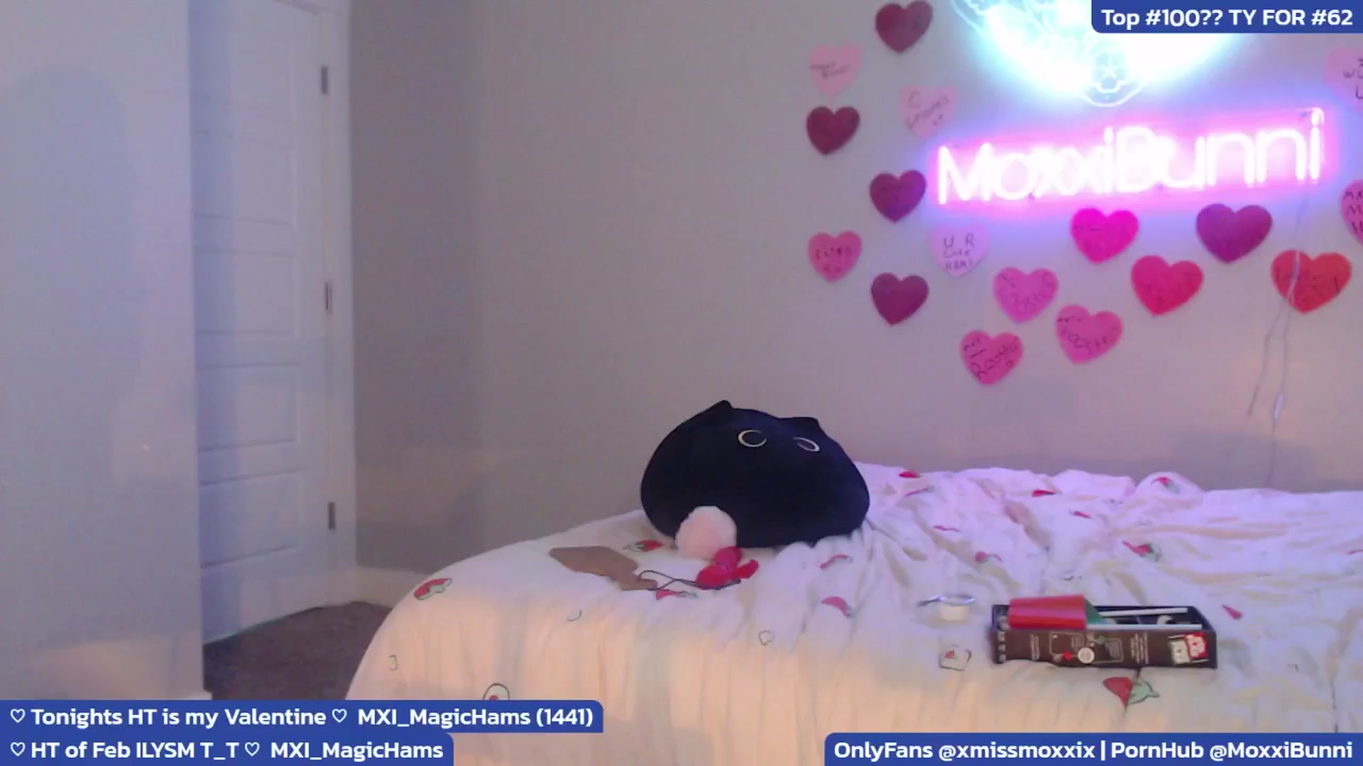 Gallery image thumbnail from MoxxiBunni's myfreecams stream on, 02/15/2025, 06:49 image 9 of 20
