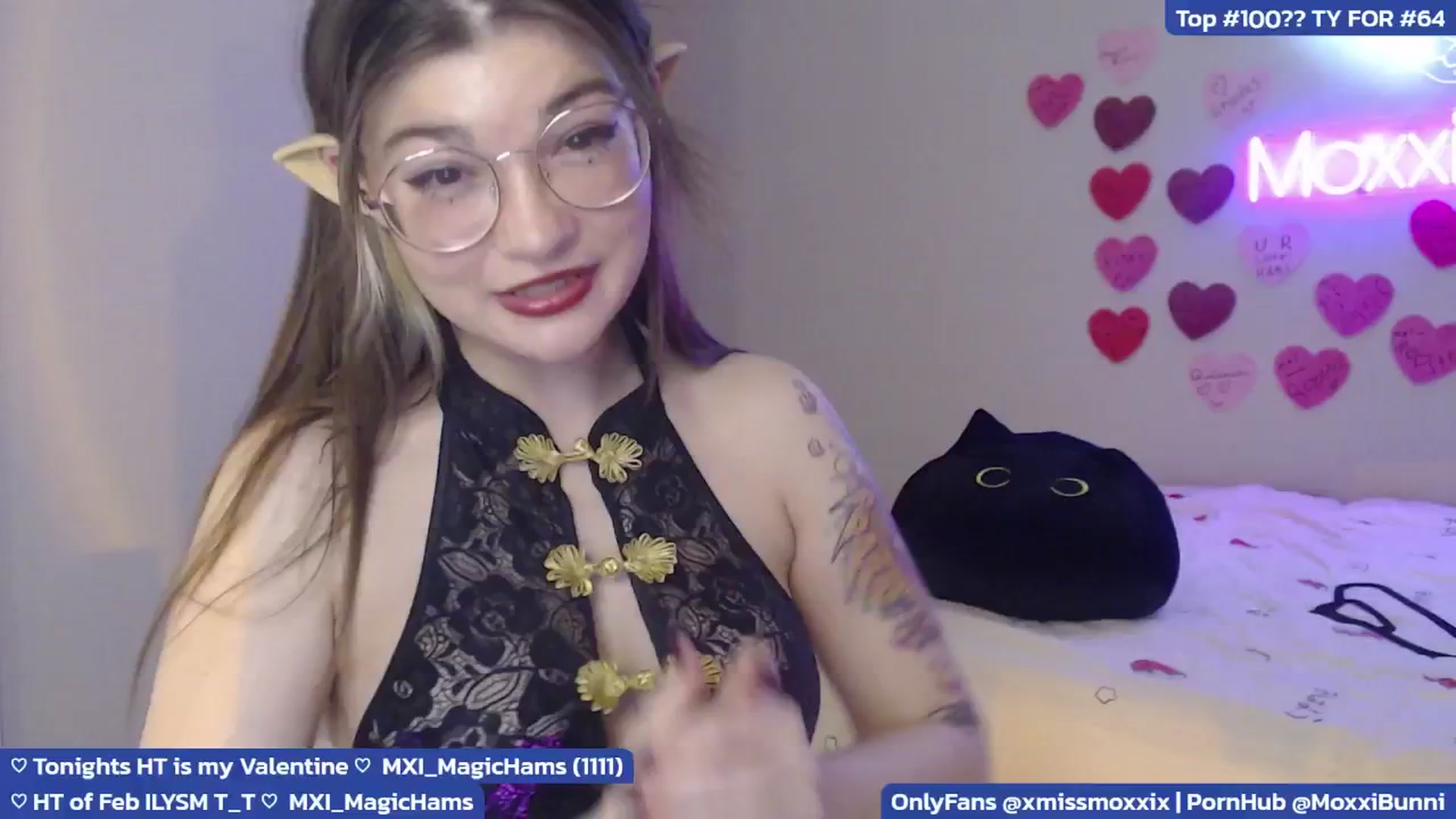 Gallery image thumbnail from MoxxiBunni's myfreecams stream on, 02/22/2025, 06:59 image 2 of 20
