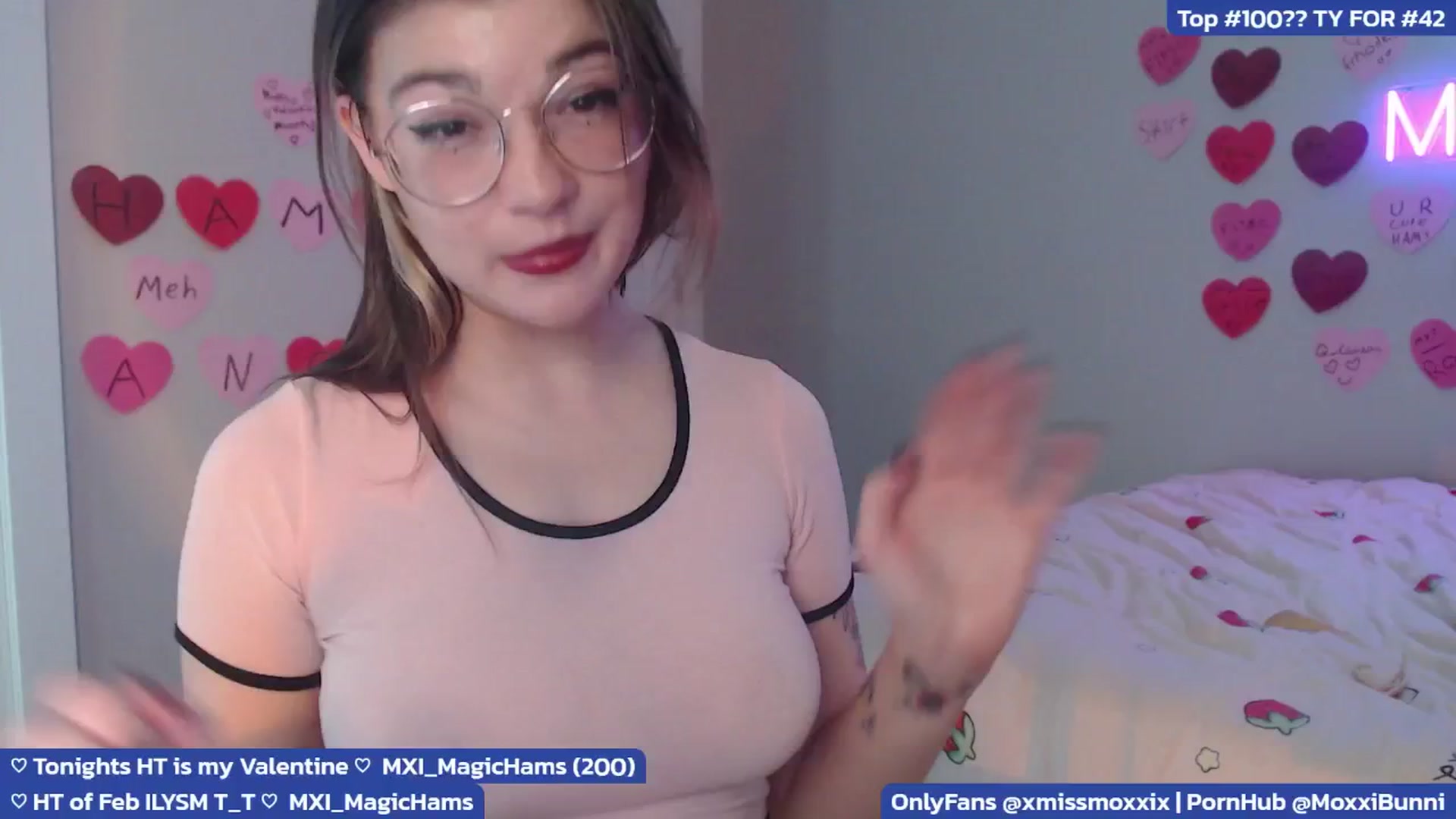 Gallery image thumbnail from MoxxiBunni's myfreecams stream on, 02/23/2025, 06:20 image 3 of 20