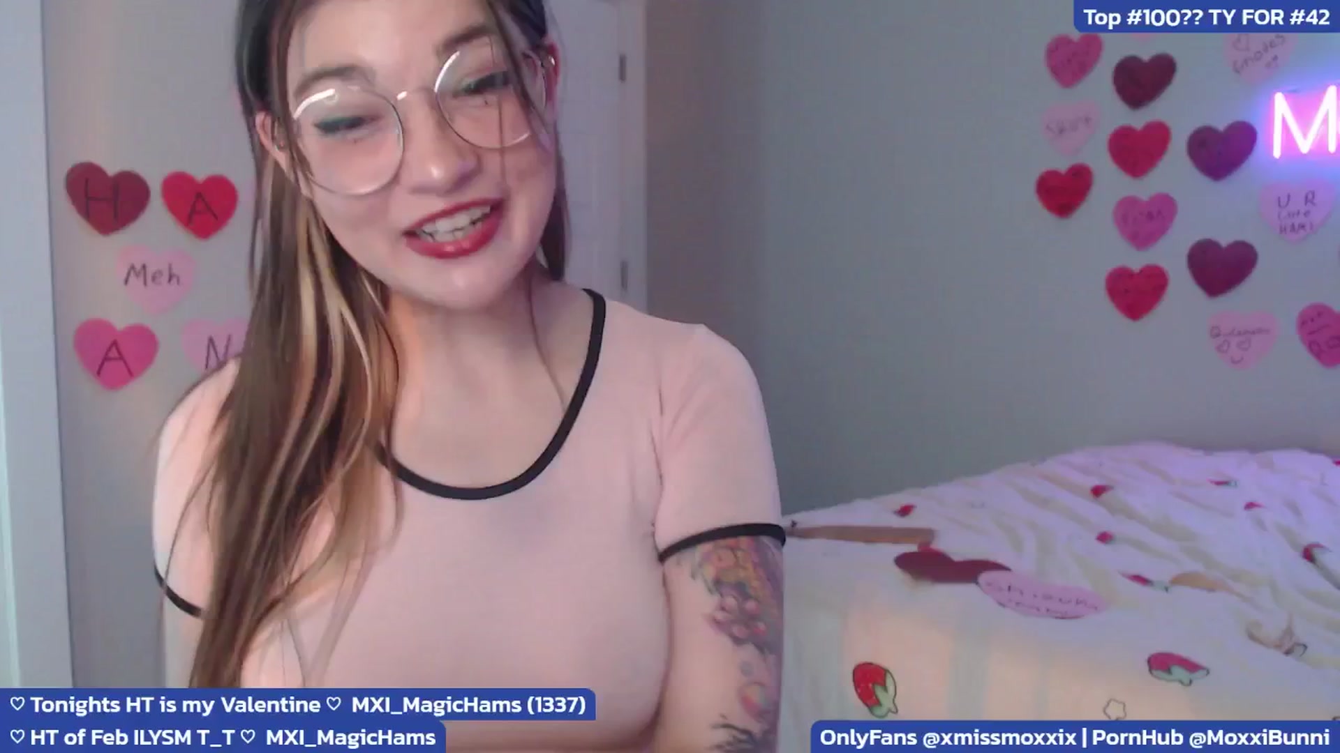Gallery image thumbnail from MoxxiBunni's myfreecams stream on, 02/23/2025, 06:20 image 7 of 20