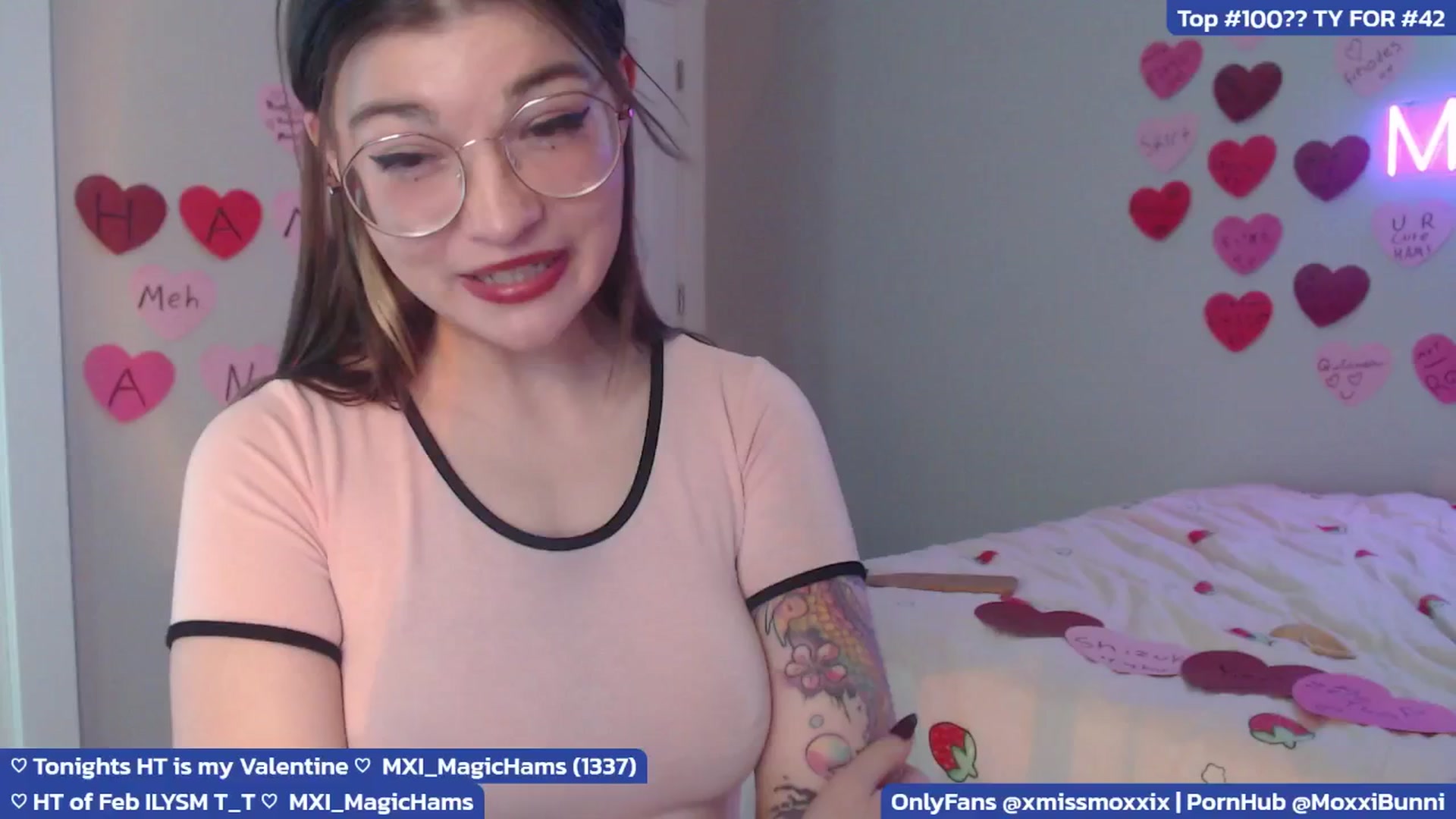 Gallery image thumbnail from MoxxiBunni's myfreecams stream on, 02/23/2025, 06:20 image 10 of 20