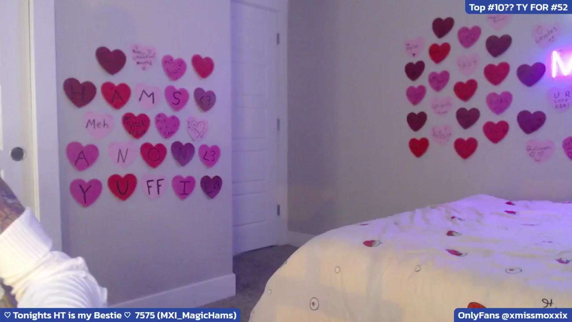 Gallery image thumbnail from MoxxiBunni's myfreecams stream on, 04/02/2025, 04:52 image 13 of 20