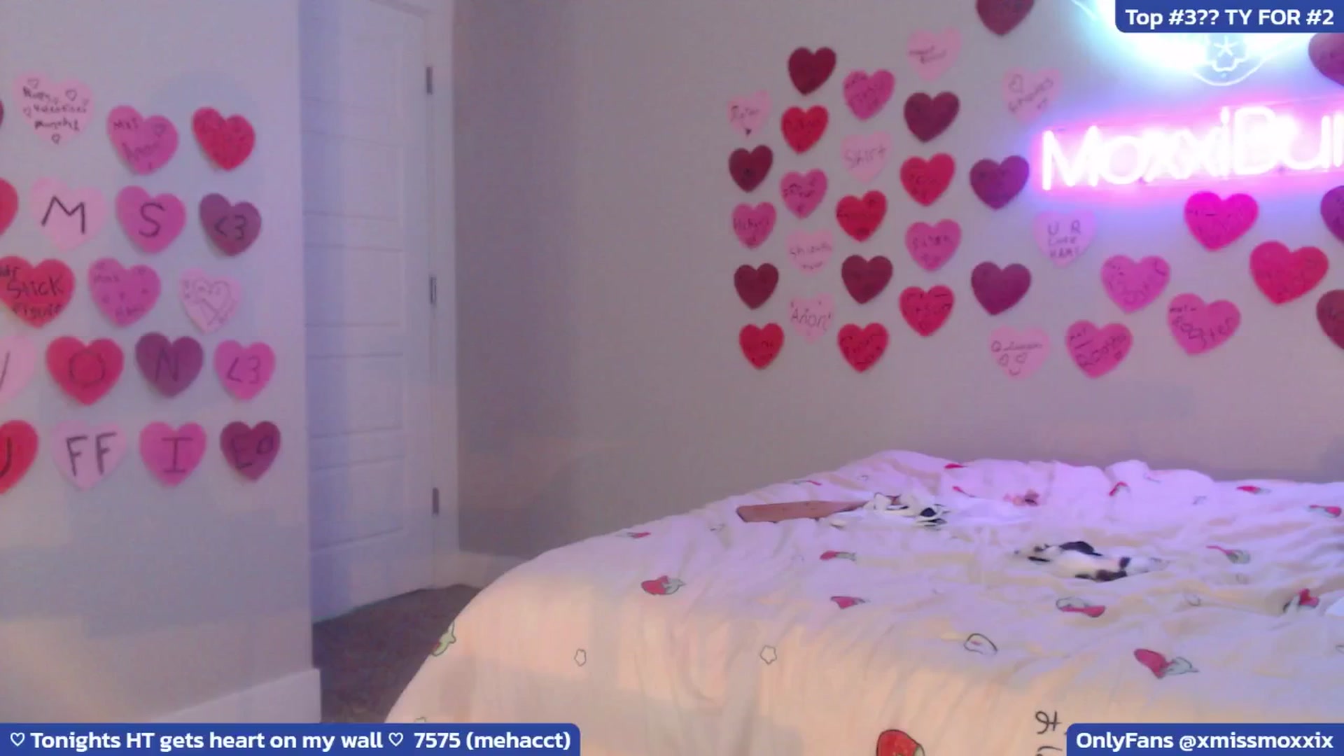 Gallery image thumbnail from MoxxiBunni's myfreecams stream on, 04/05/2025, 05:48 image 14 of 20